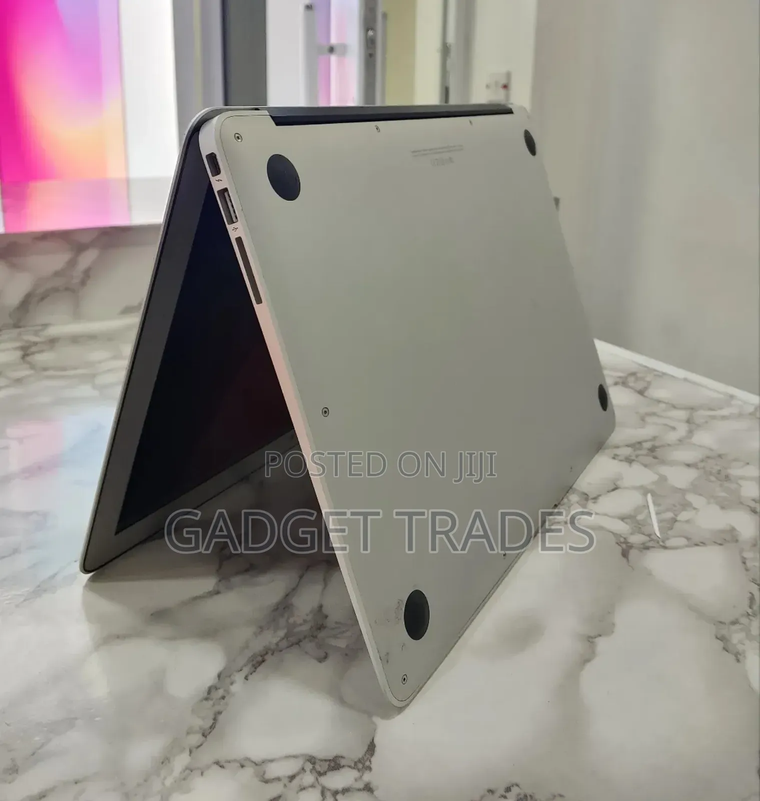 Laptop Apple MacBook Air 2017 8GB Intel Core I5 SSD 256GB