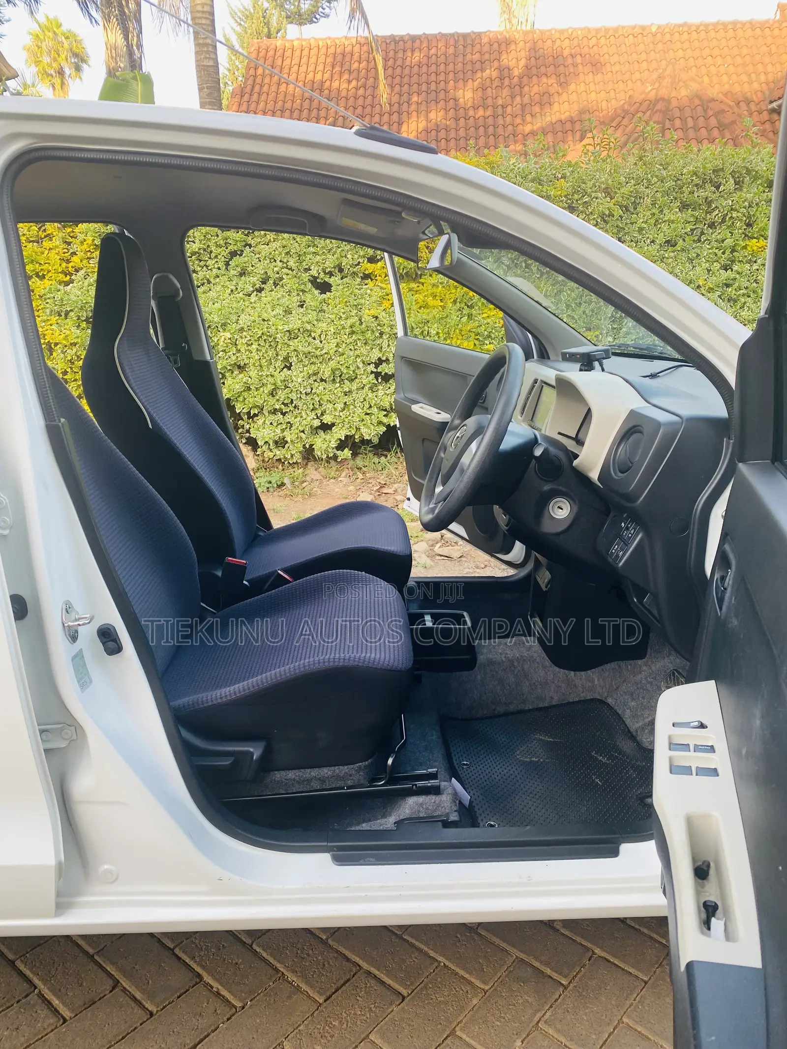Mazda Carol 2019 White