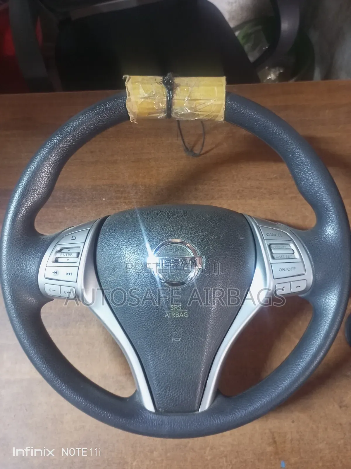Nissan X-Trail Nt 32 Steering Wheel With Airbag