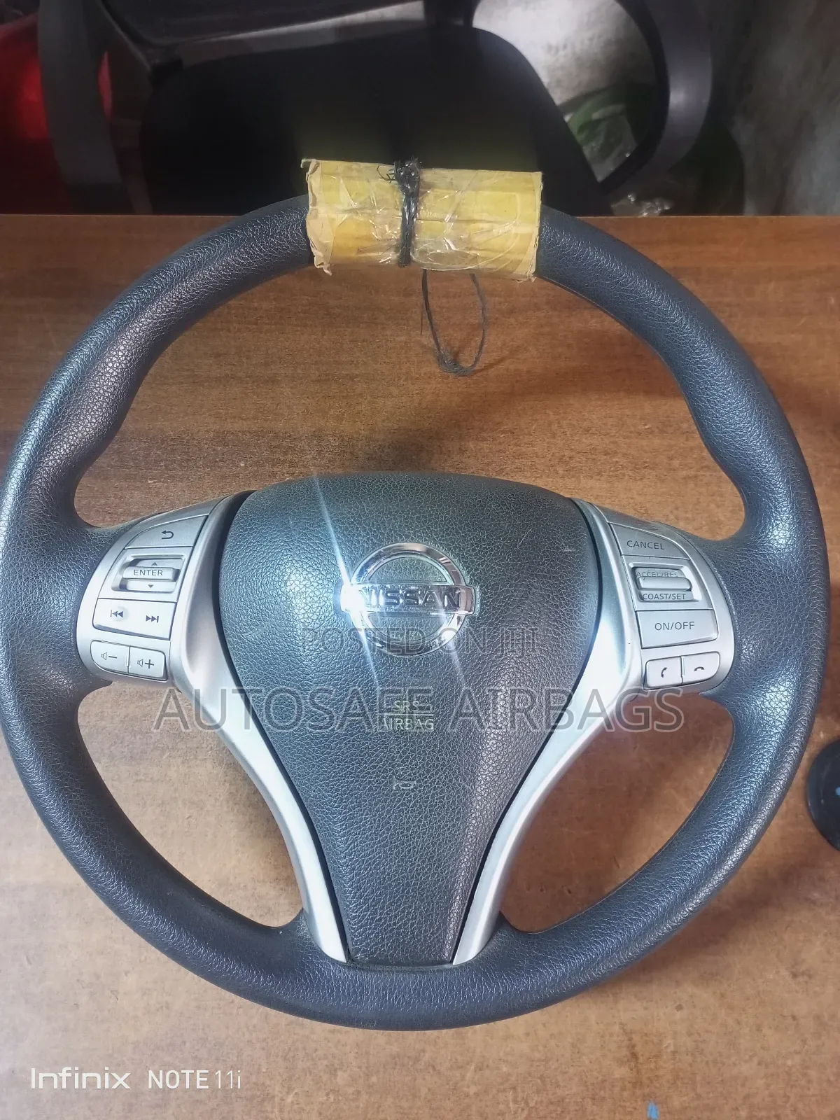 Nissan X-Trail Nt 32 Steering Wheel With Airbag