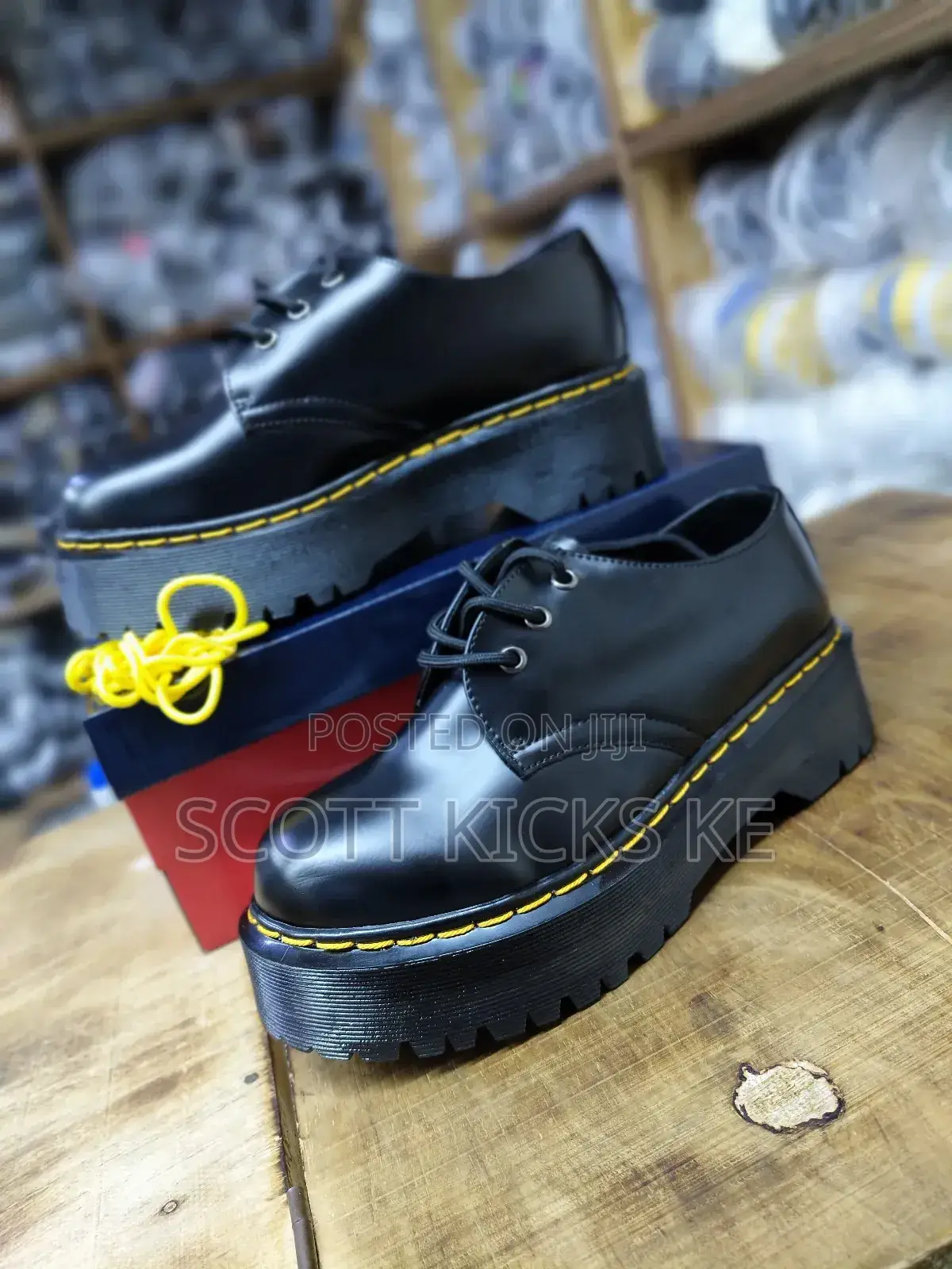 Dr Materns