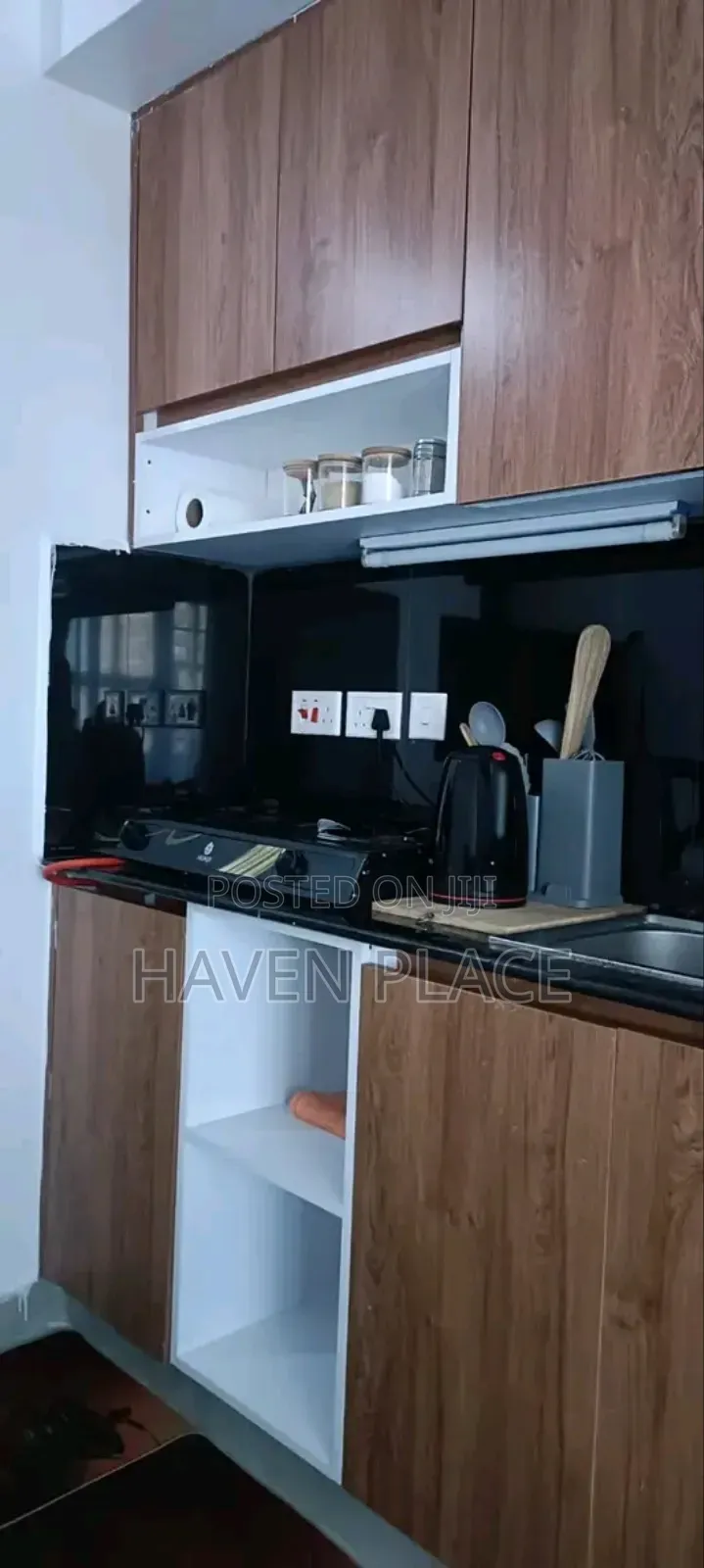 10days+ at 1600ksh Studio Airbnb Available at Tsavo , Lumumba Drive