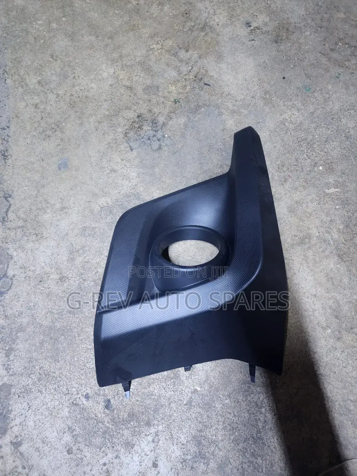 Subaru  Xv 2020 Foglight Cover.