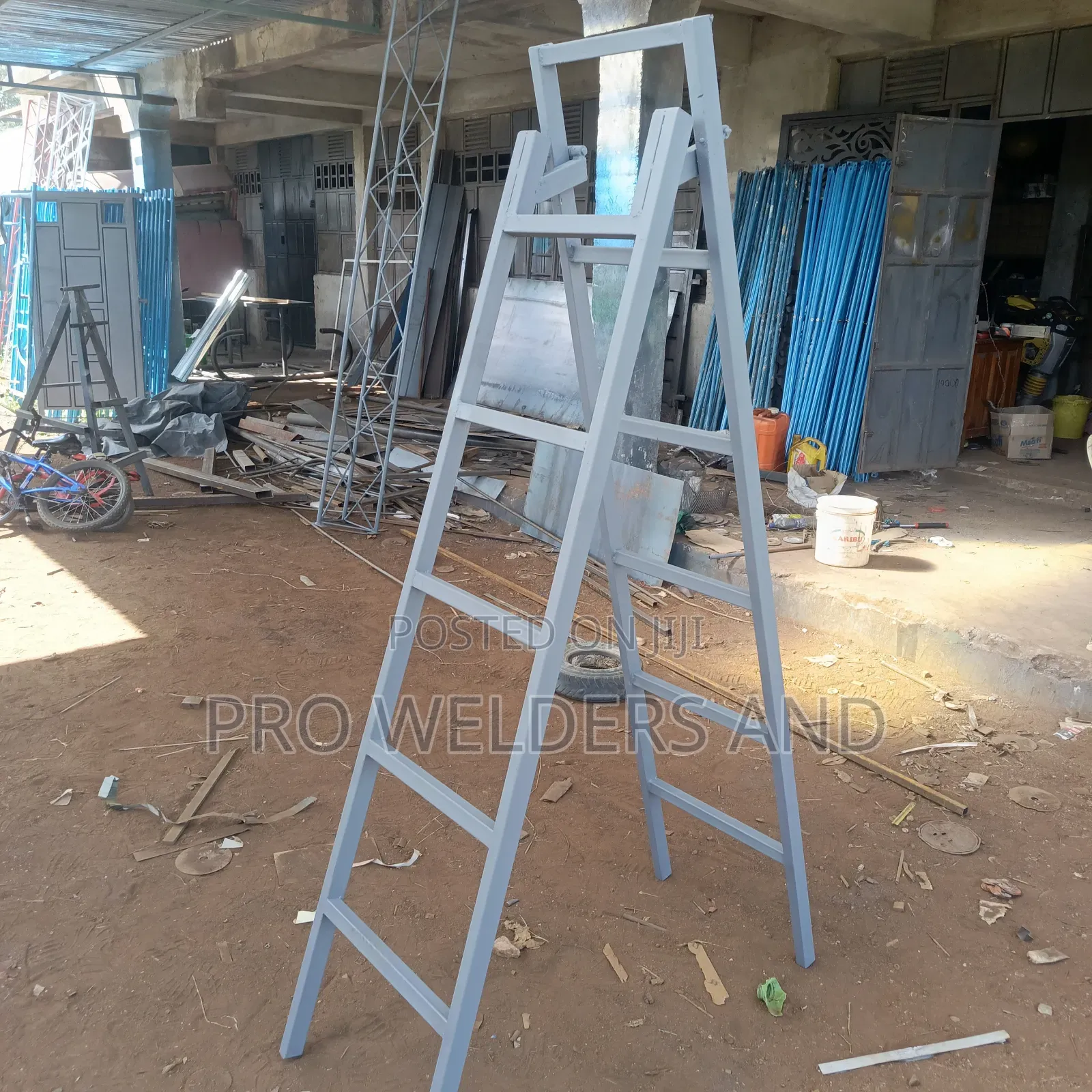 Durable Custom Steel Ladders | Industrial Home