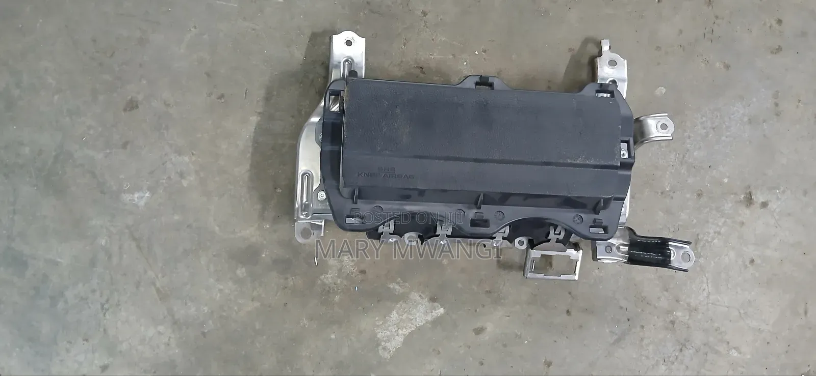 Ex Japan Toyota V8 Knee Airbags Available.