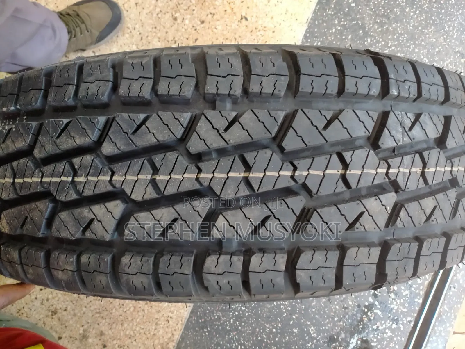 265/70r17 Boto at Tyres