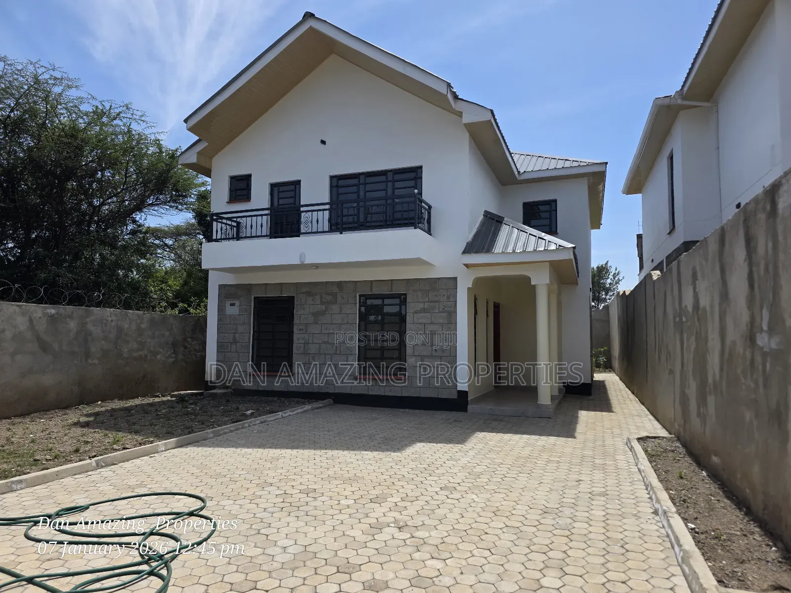 4bdrm Maisonette in Acacia Plus Dsq, Ongata Rongai for sale