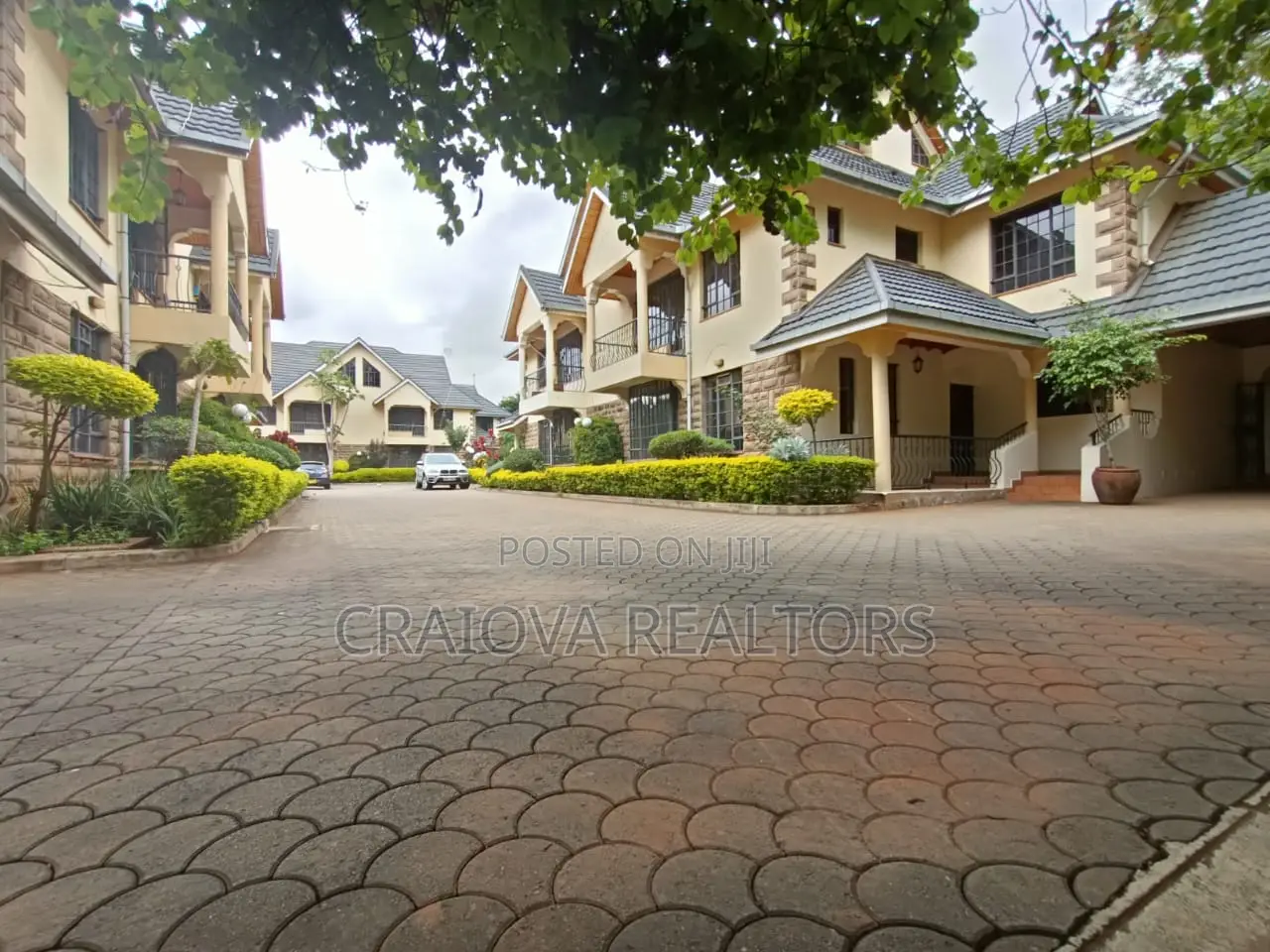 5bdrm Townhouse/Terrace in Kileleshwa for sale