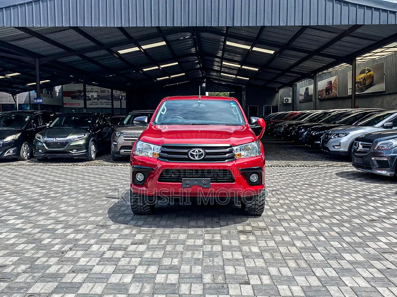 Toyota Hilux 2018 Red