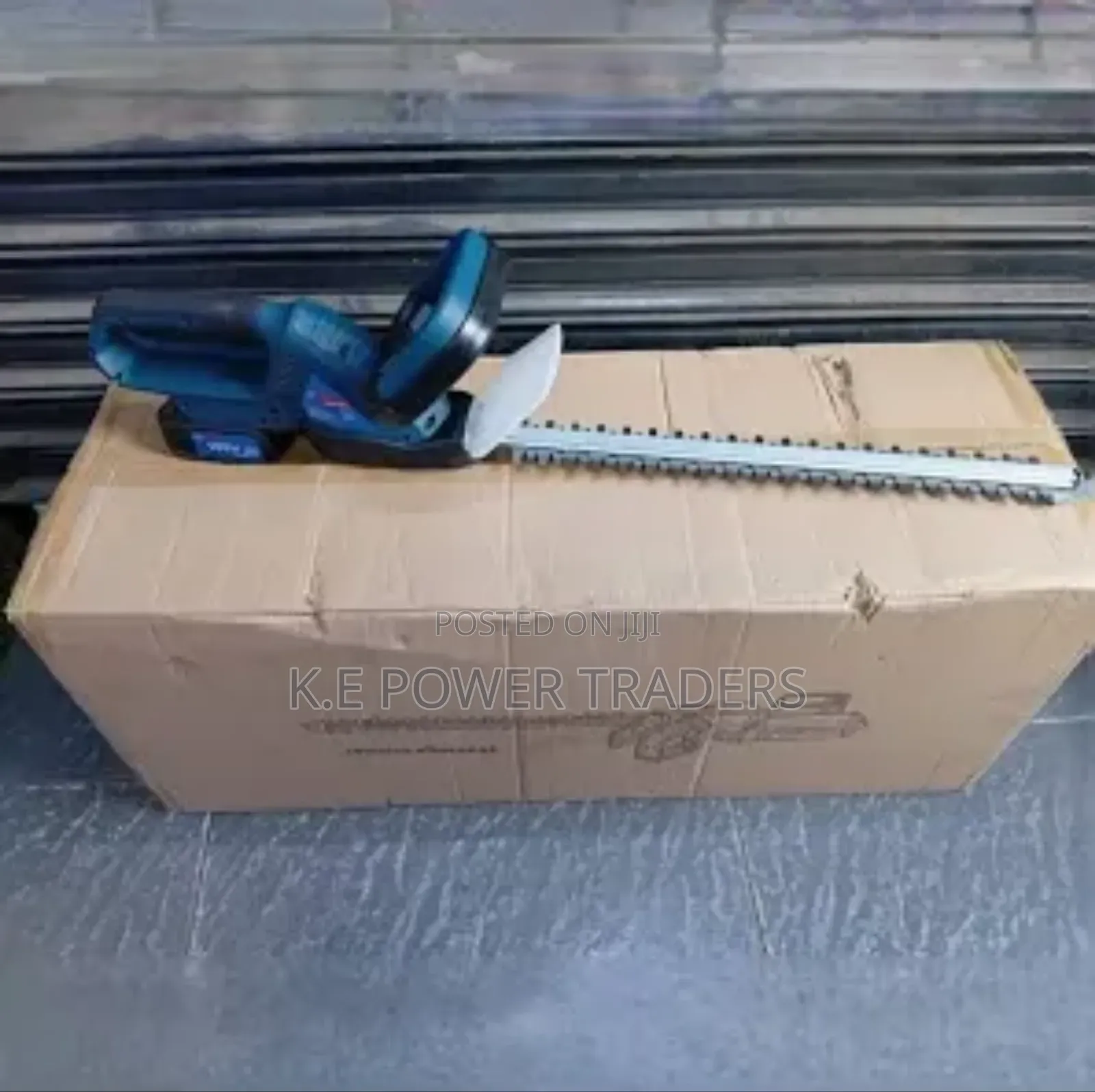 Makita Hedge/Fence Trimmer
