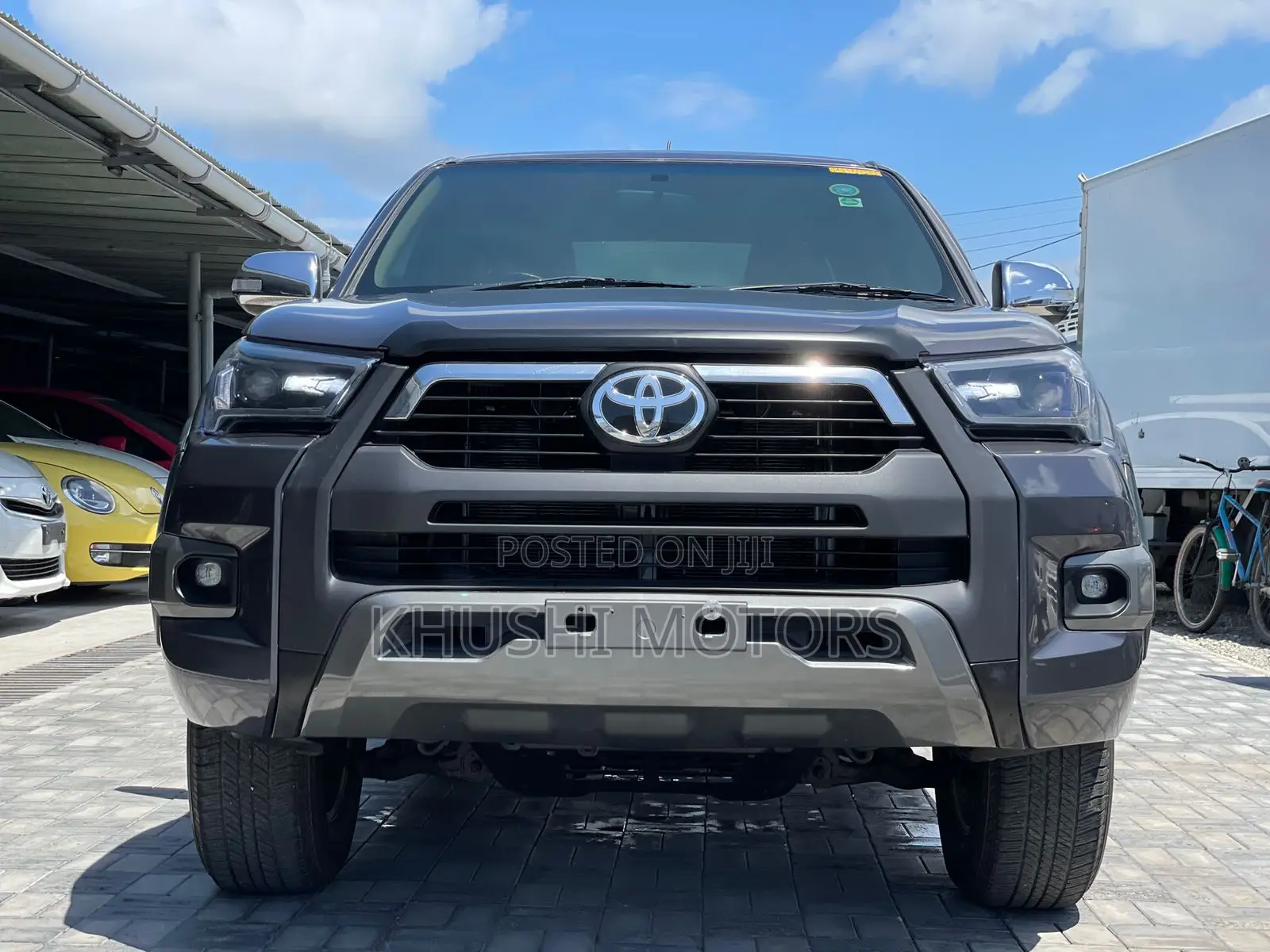 Toyota Hilux 2015 Gray