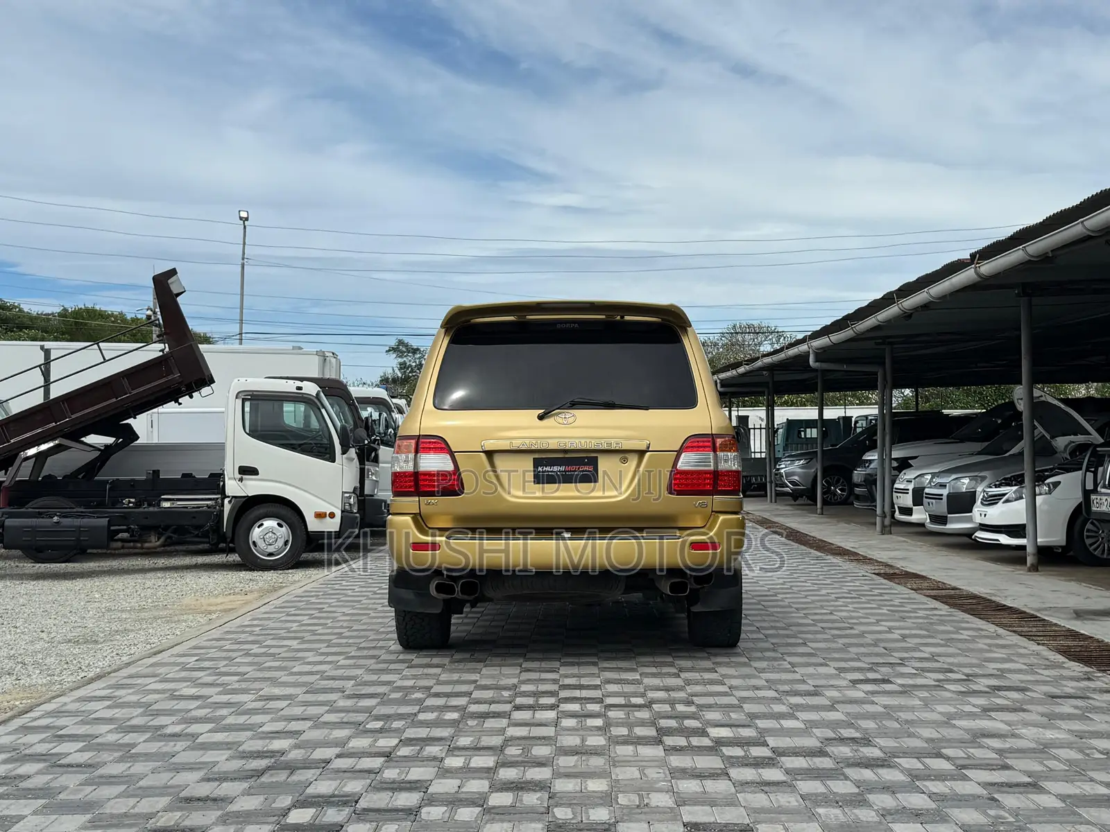 Toyota Land Cruiser 2006 Gold