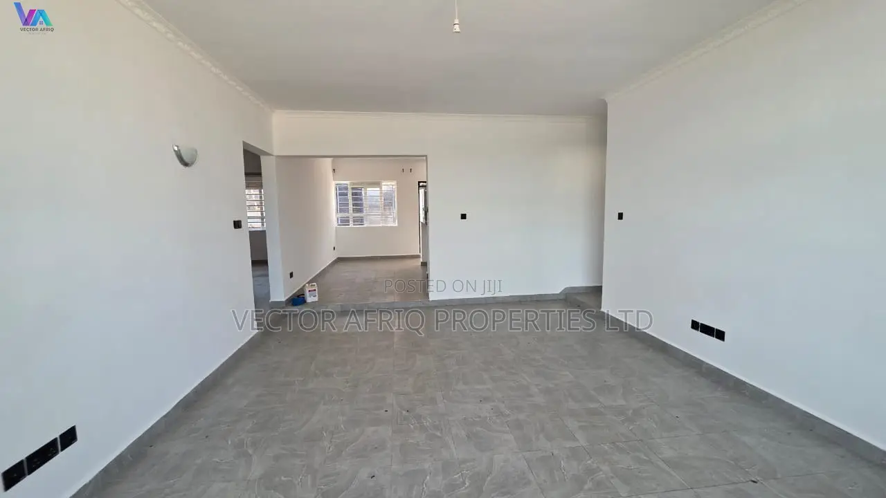 3bdrm Bungalow in Kimbo for sale