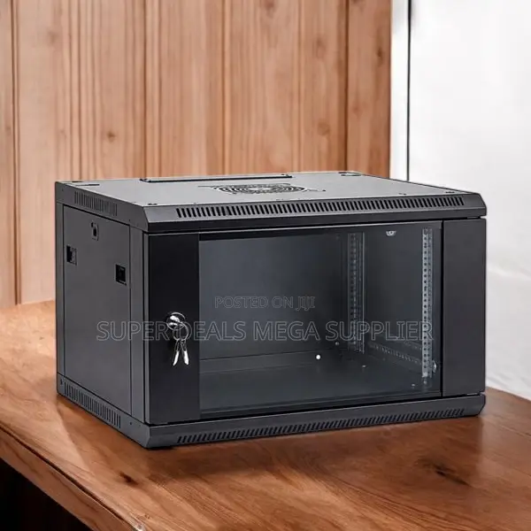 6u Data Cabinet, Reversible Front Door and Adjustable 19′′ Rails