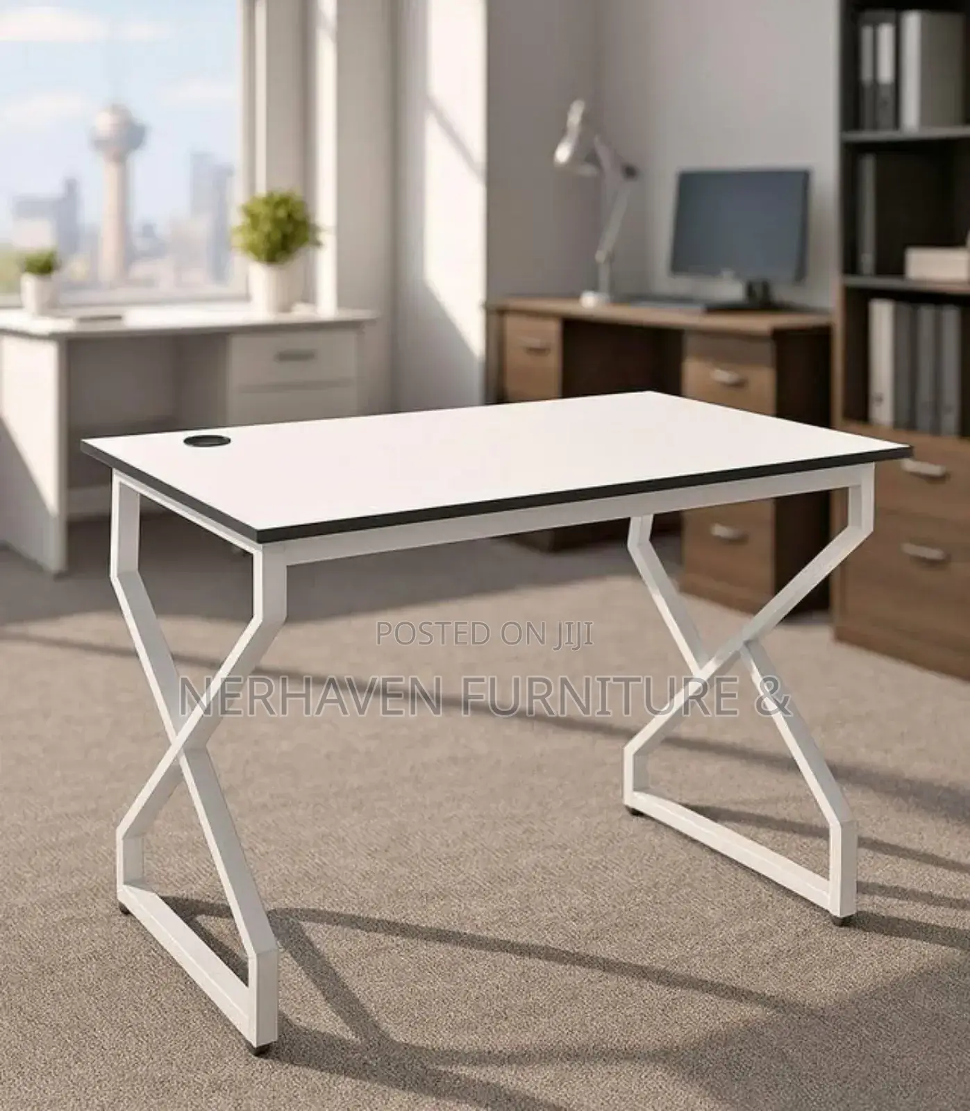 Durable Office Desk – Wooden Top, Metallic Frame