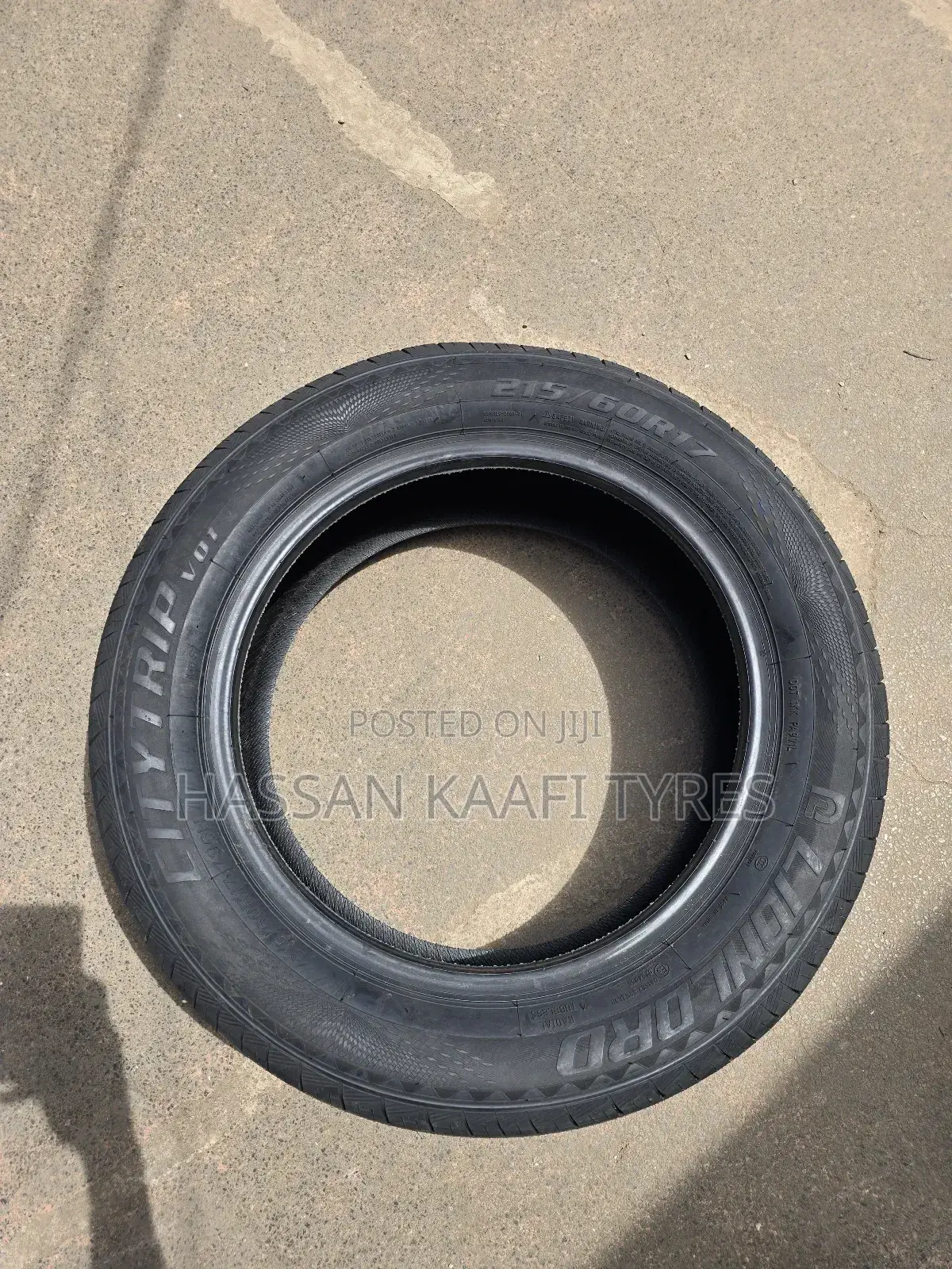 215/60r17 Lionloard Tyre