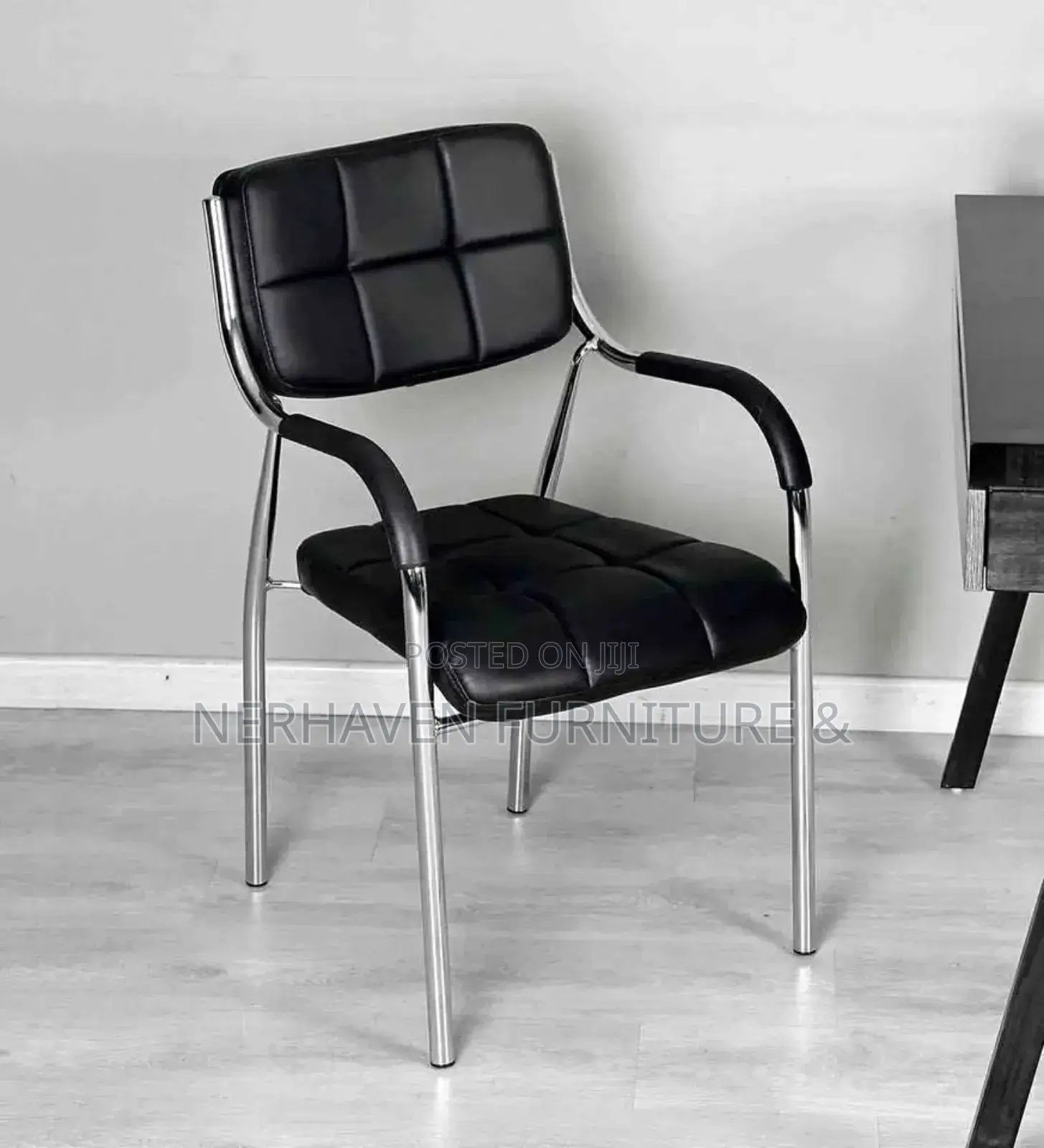 Office Chair Without Castors – Firm Secure