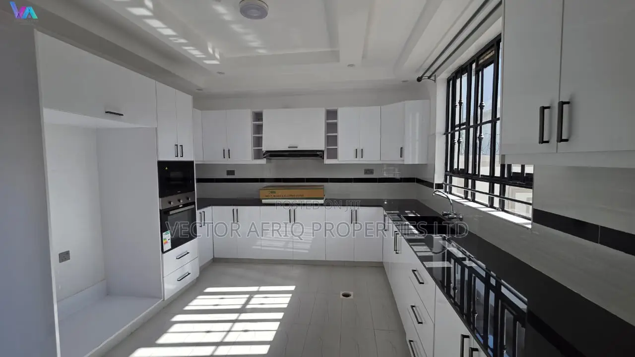 4bdrm House in Kimbo for sale