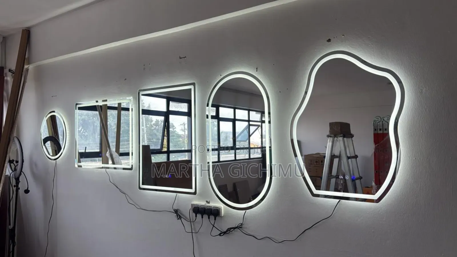 Three Colors Mirrors