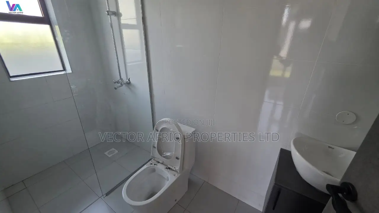 4bdrm House in Kimbo for sale