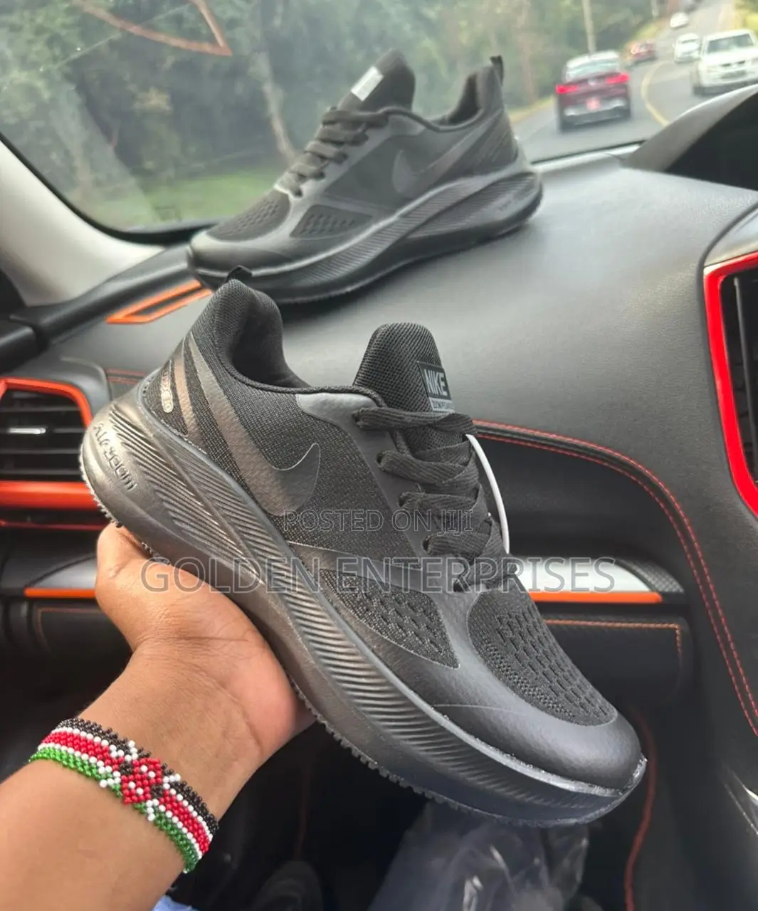All Black Nike Zoom Pegasus 40-44