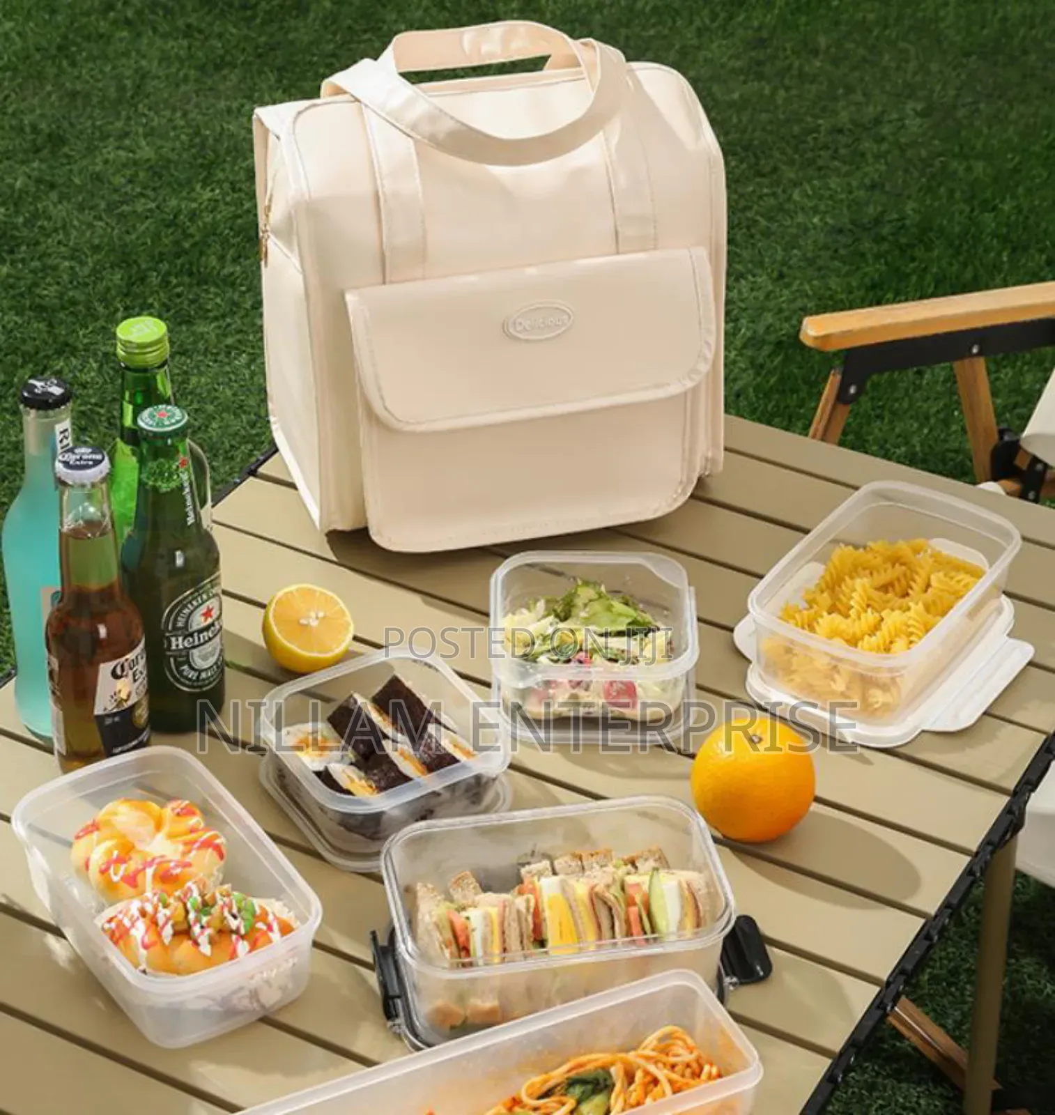 *Thickened Waterproof Lunch Bag