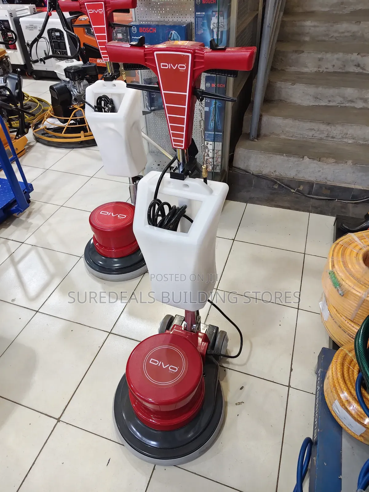 Divo Floor Scrubber Machine With 2 Brushes , 1 Pad