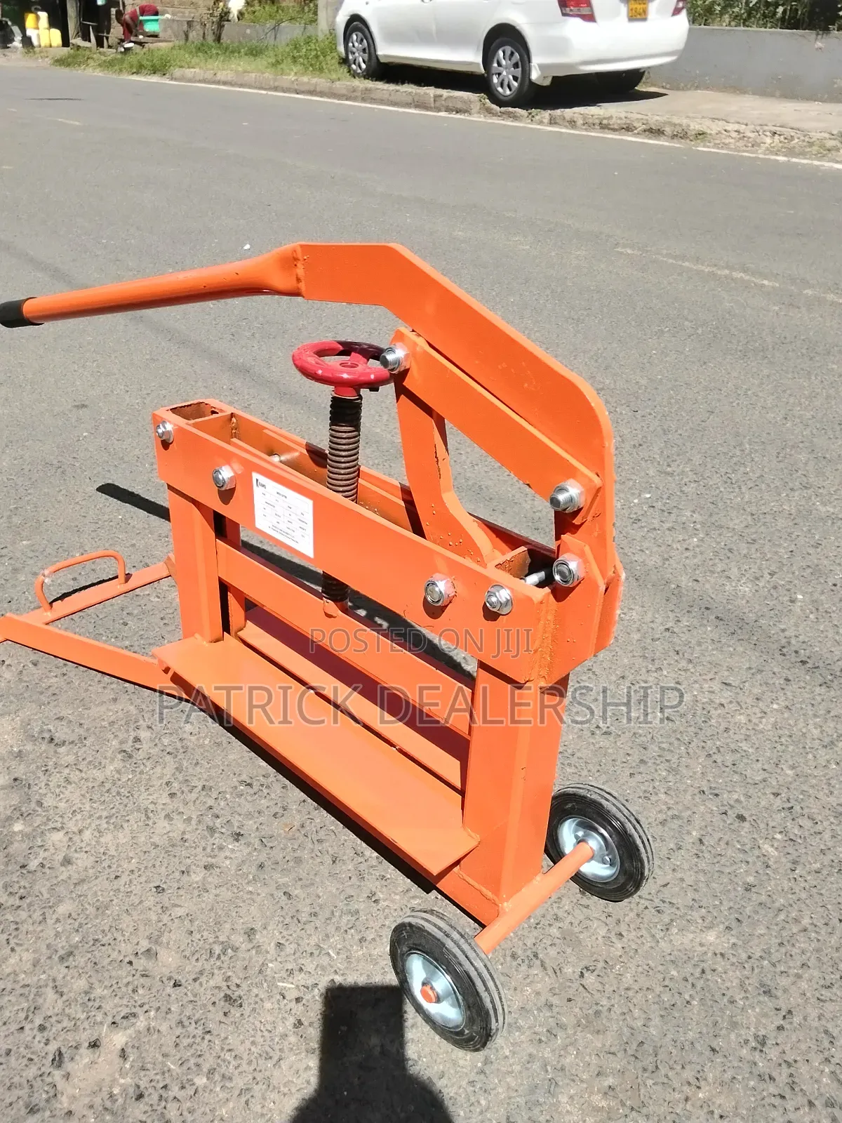 Block/Cabro Cutter