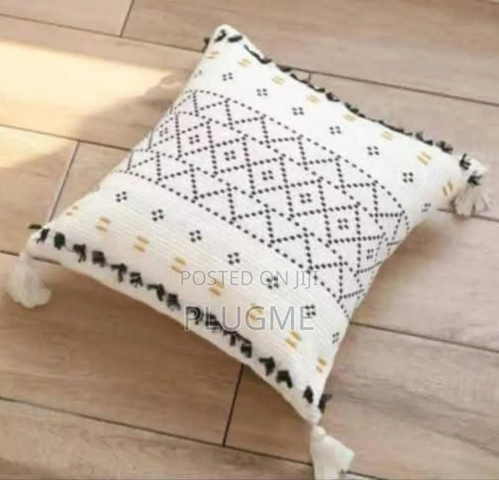 Boho Vintage Tufted Cushion Throw Pillow Cases With Tassels