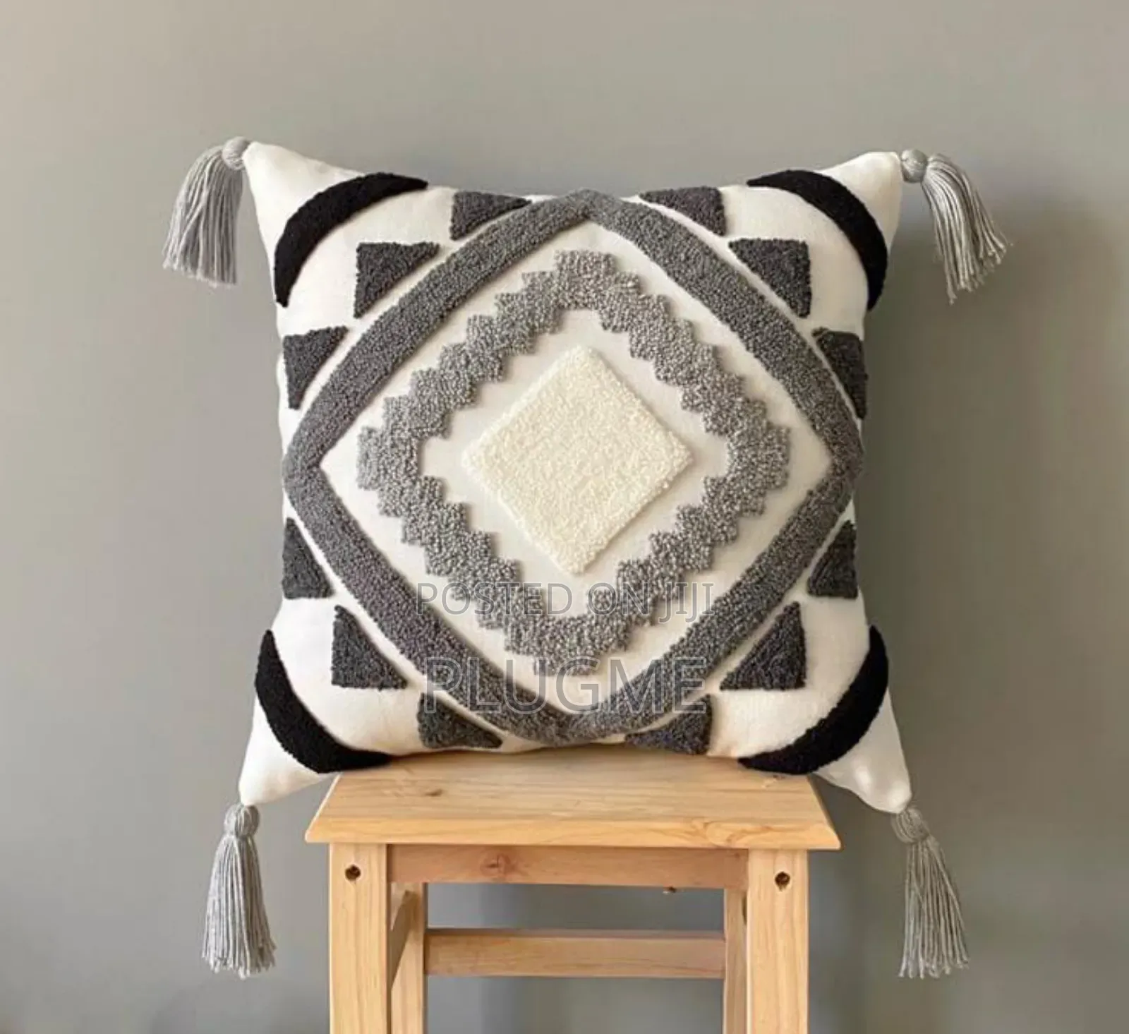 Boho Vintage Tufted Cushion Throw Pillow Cases With Tassels
