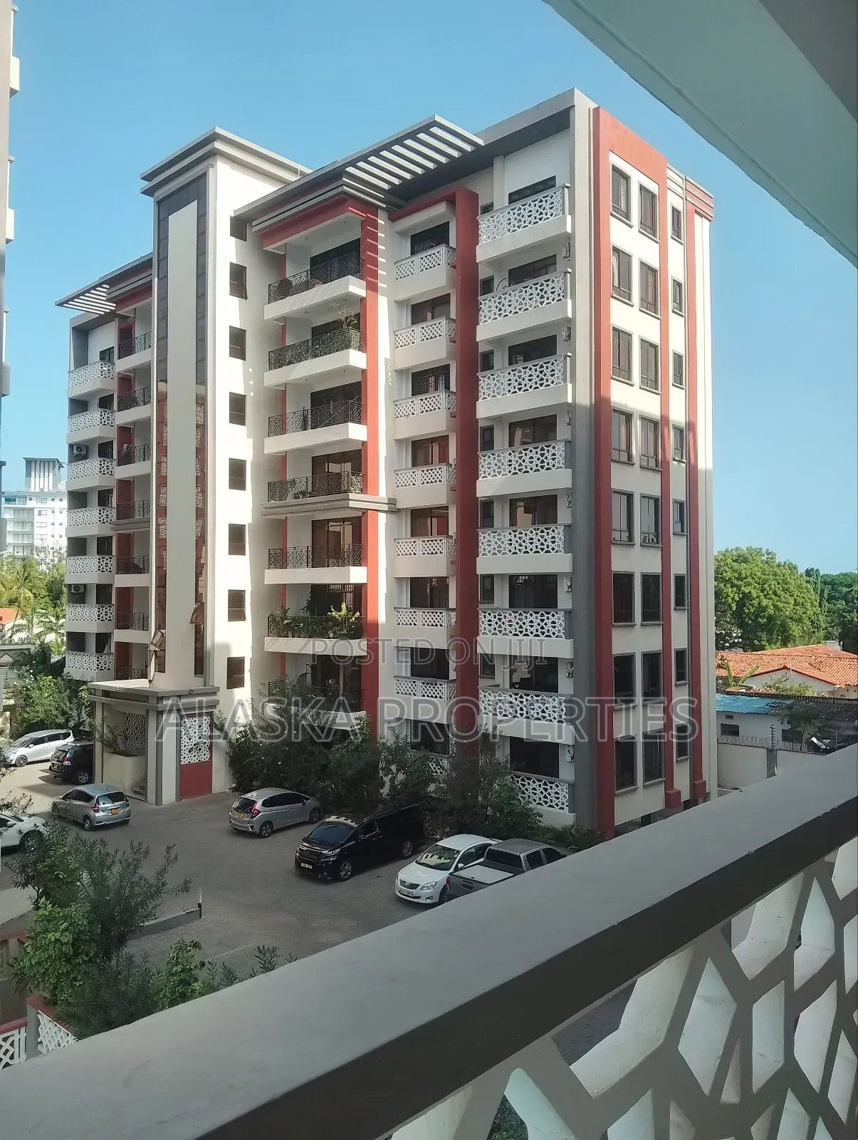 3bdrm Apartment in Nyali Estate for rent