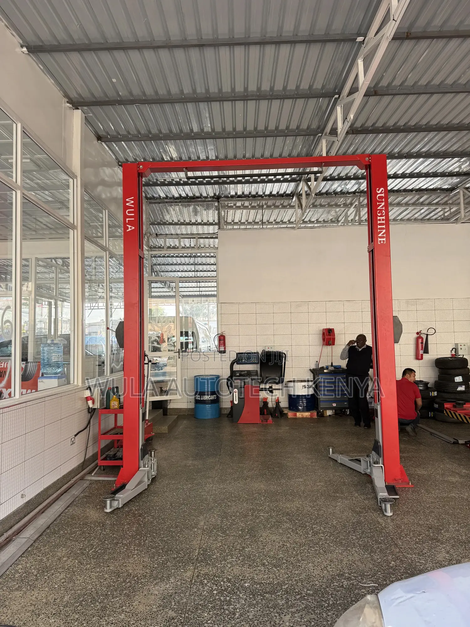 Heavy Duty Two Post Lift Machine