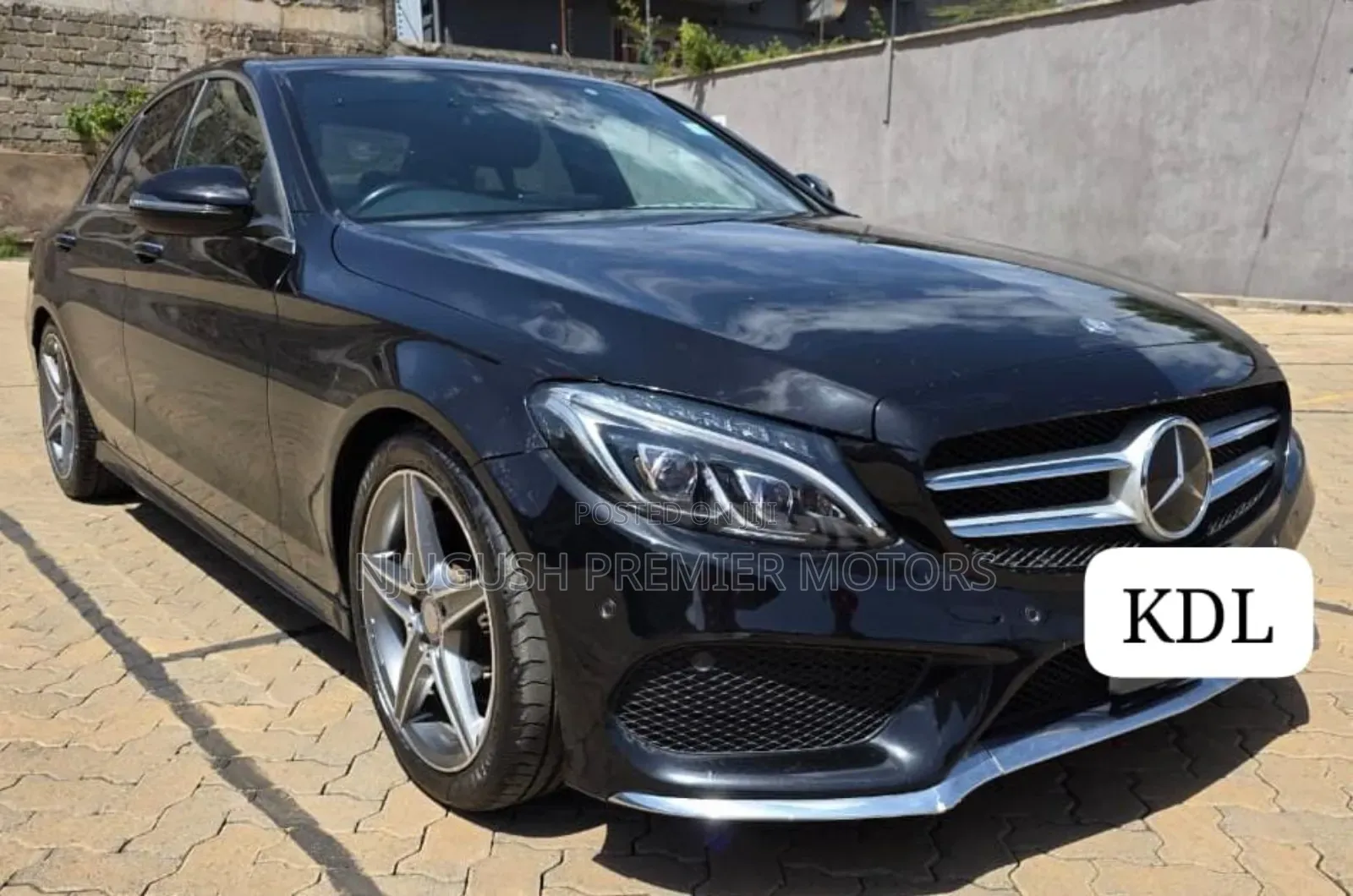 Mercedes-Benz C200 2015 Black