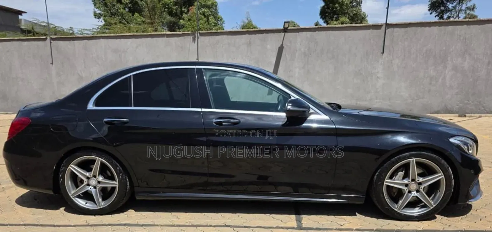 Mercedes-Benz C200 2015 Black