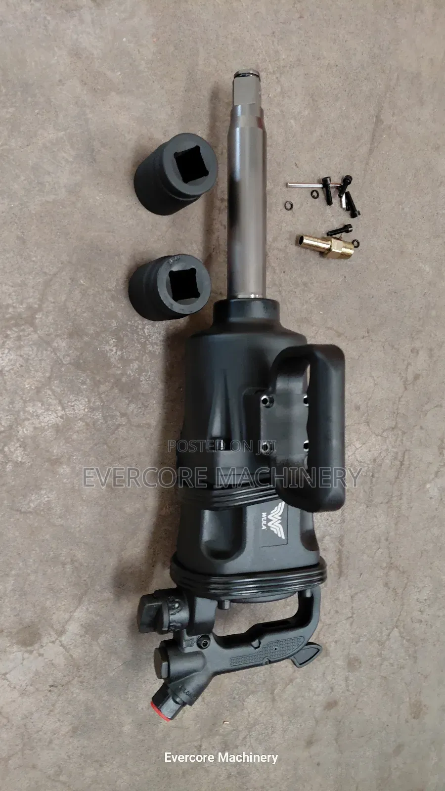 Industrial Air Impact Wrench One Inch Size for Trucks.