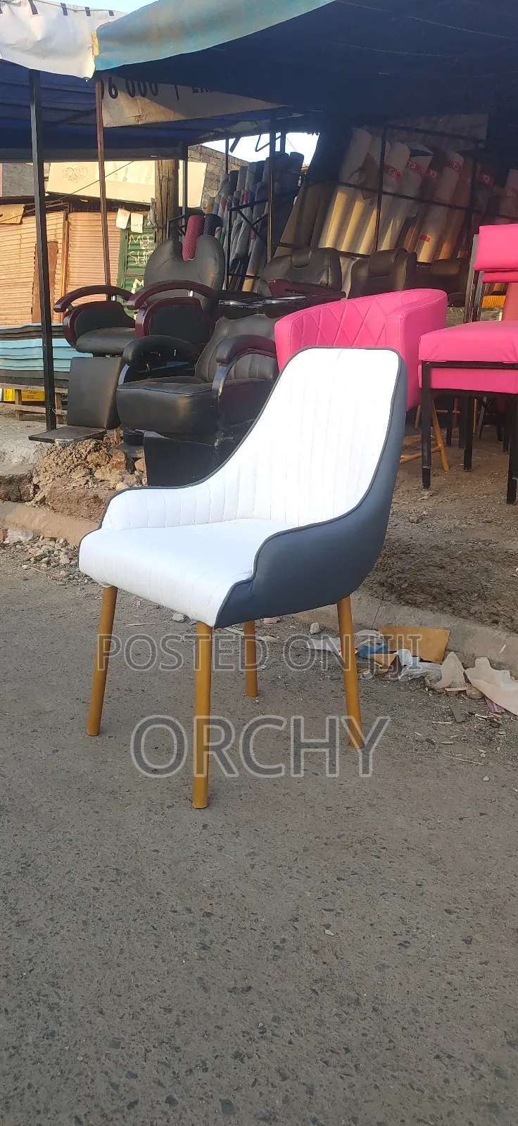 Hotel And Restaurant Seats