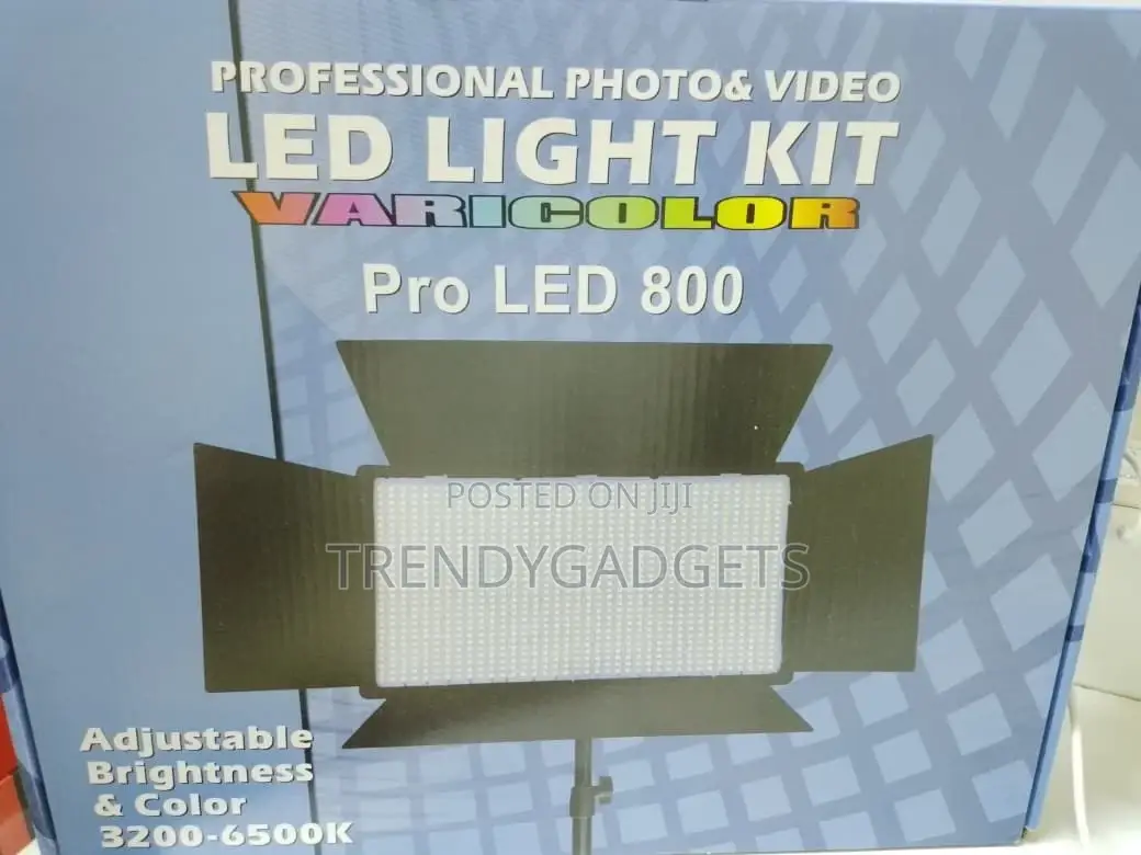 Pro Led 800 Bi-Color Studio Light for Photos Videos