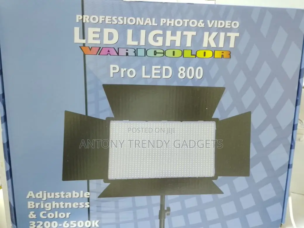 Pro Led 800 Professional Photo & Video Light Kit