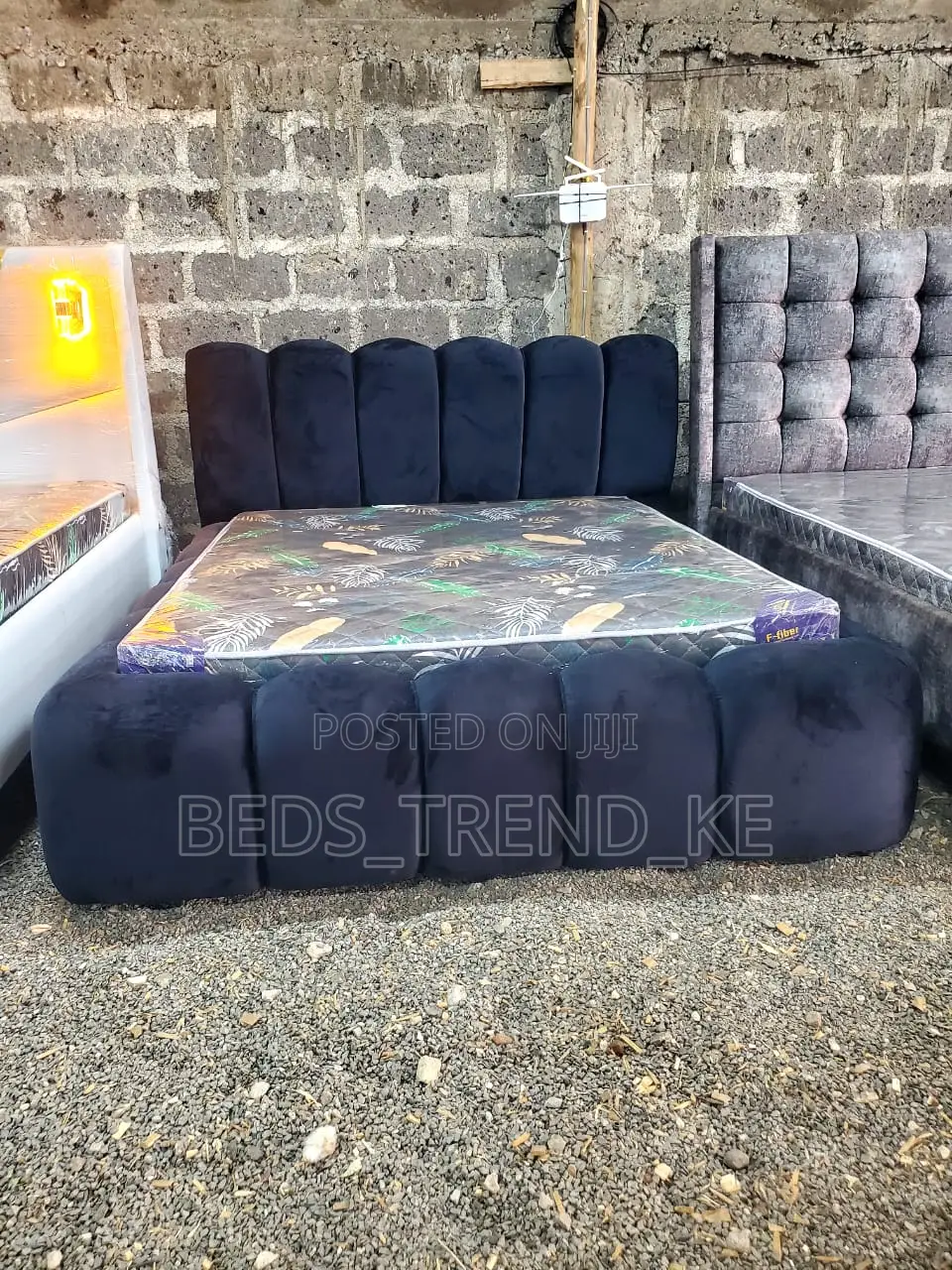 Classy Generous 5 by 6 Bubble Bed