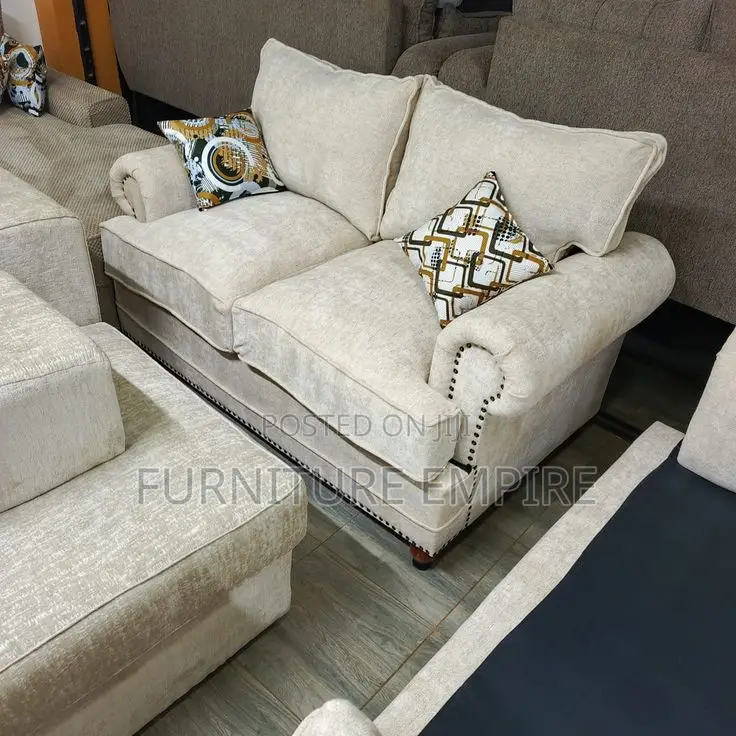 Elegant 5 Seater Buffalo Sofa 3,2