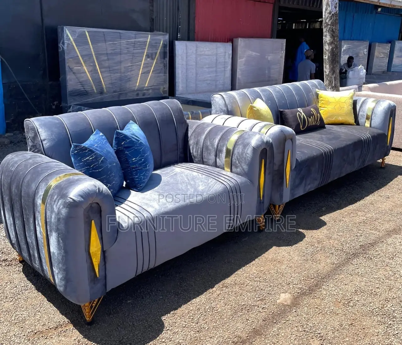 Iconic 5 Seater Mofern Sofa 3,2