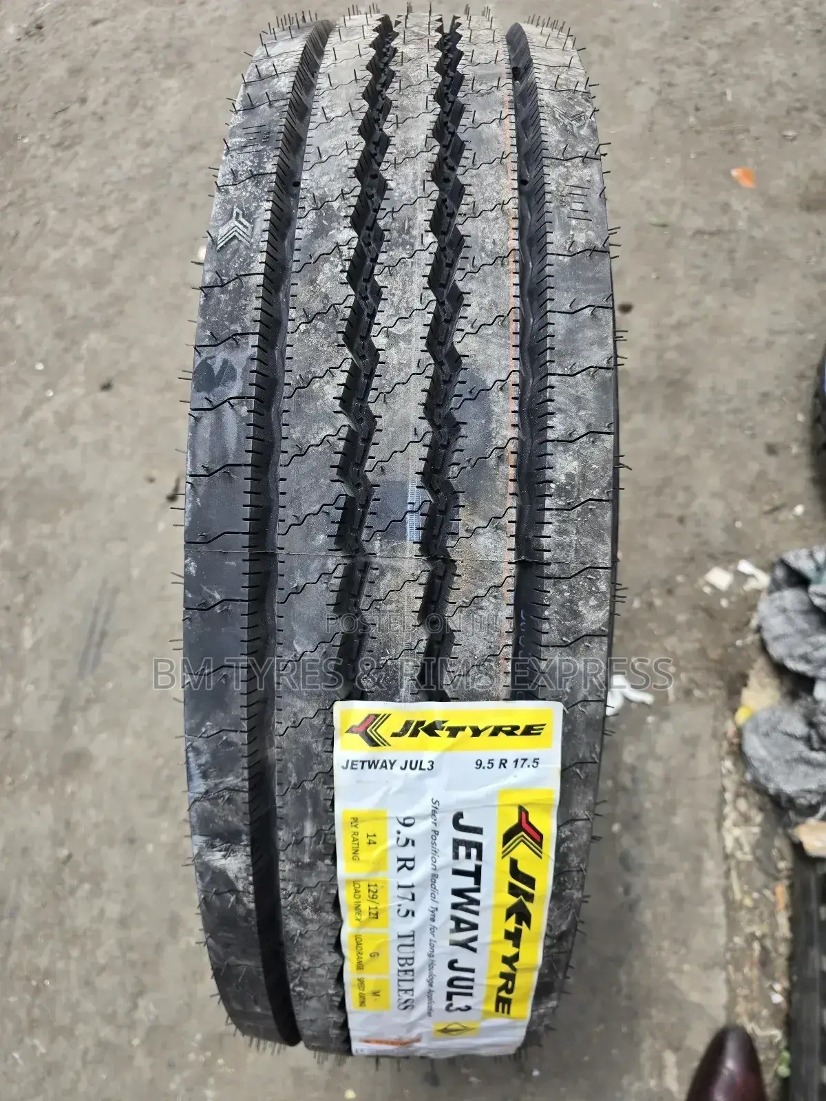 9.5 R17.5 Jk Tyres (India) Commercial
