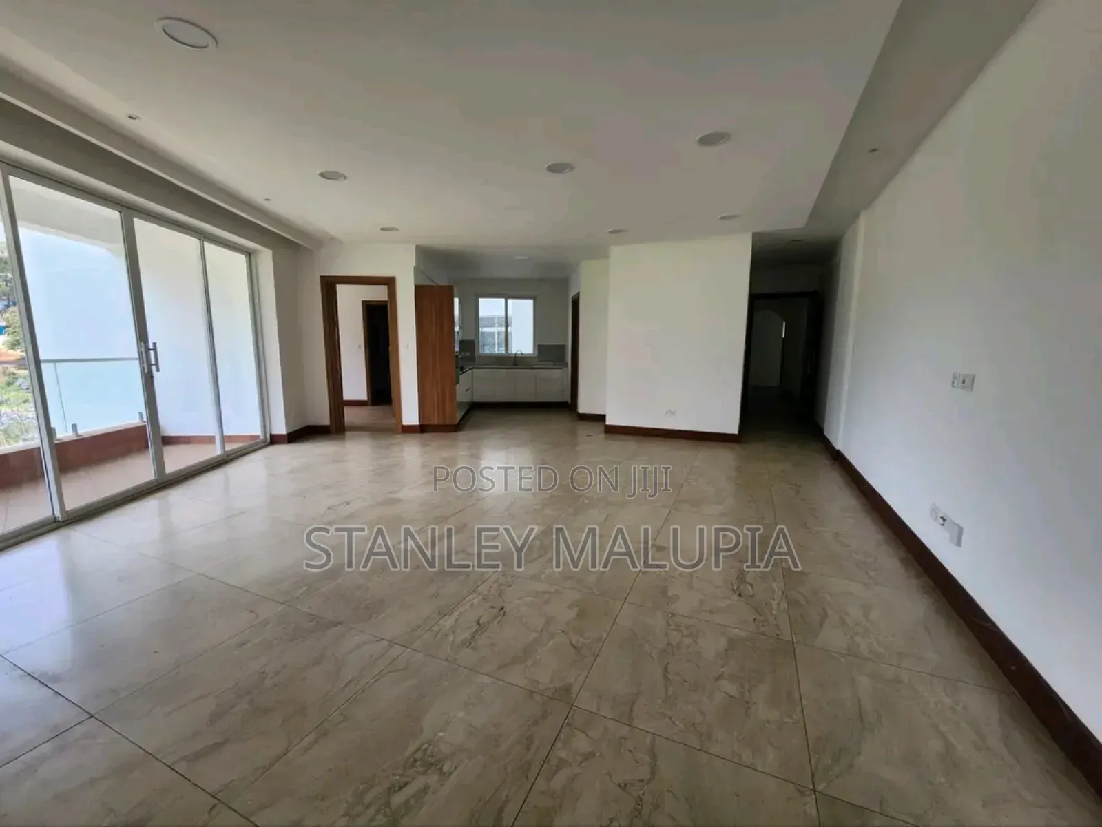 3bdrm Apartment in Parklands for rent