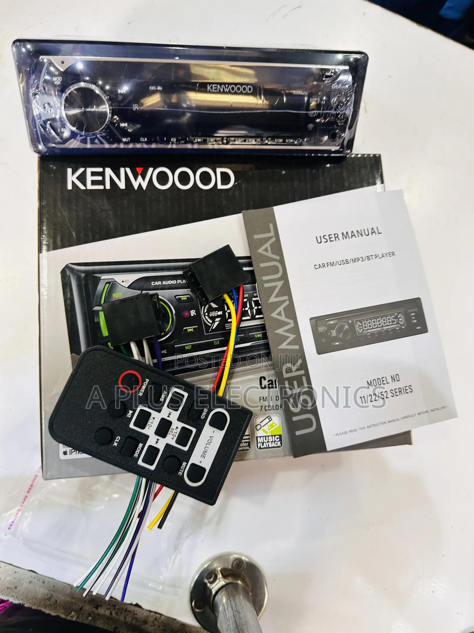 Kenwood Car Radio X17 – Original Sound System, Clean Audio