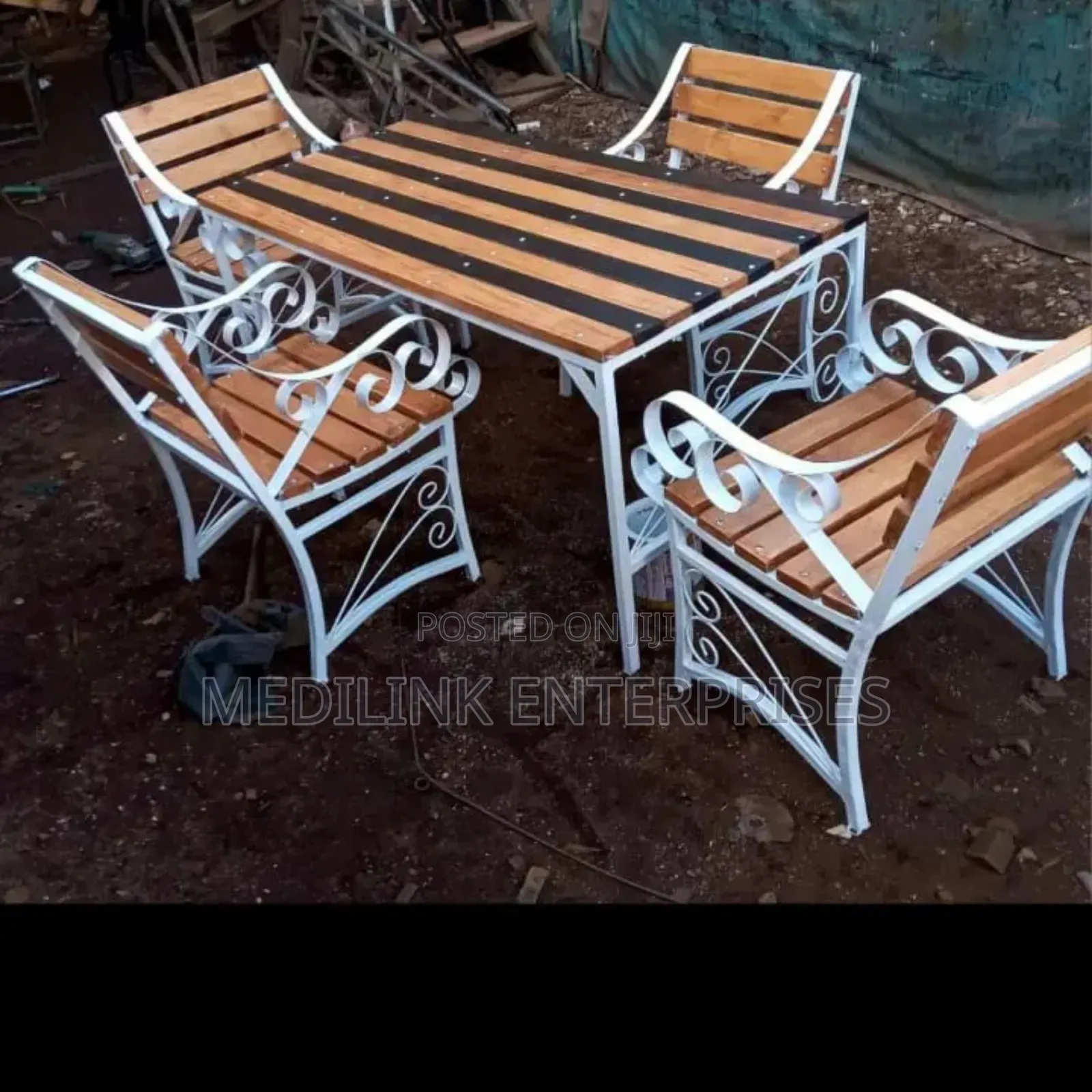 Customized Singles 4-Srater Outdoor