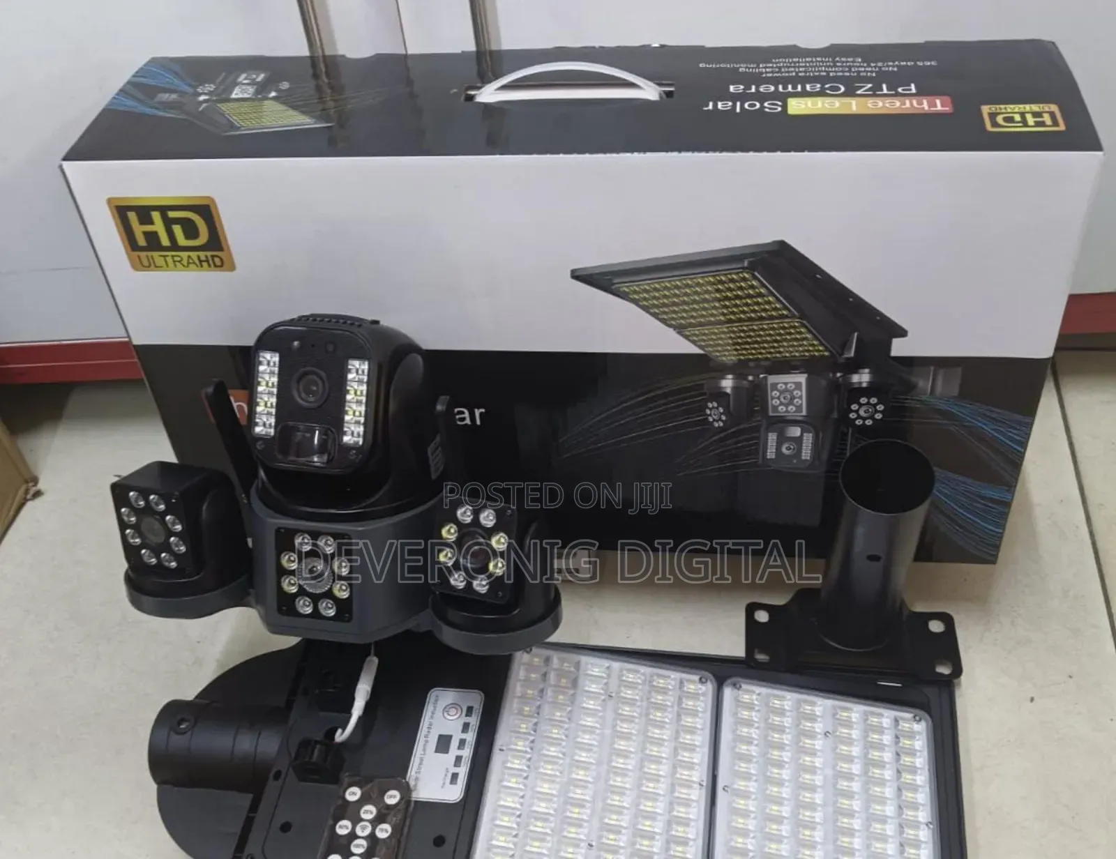 Triple Lens V380 4g Floodlight Solar PTZ Camera at 