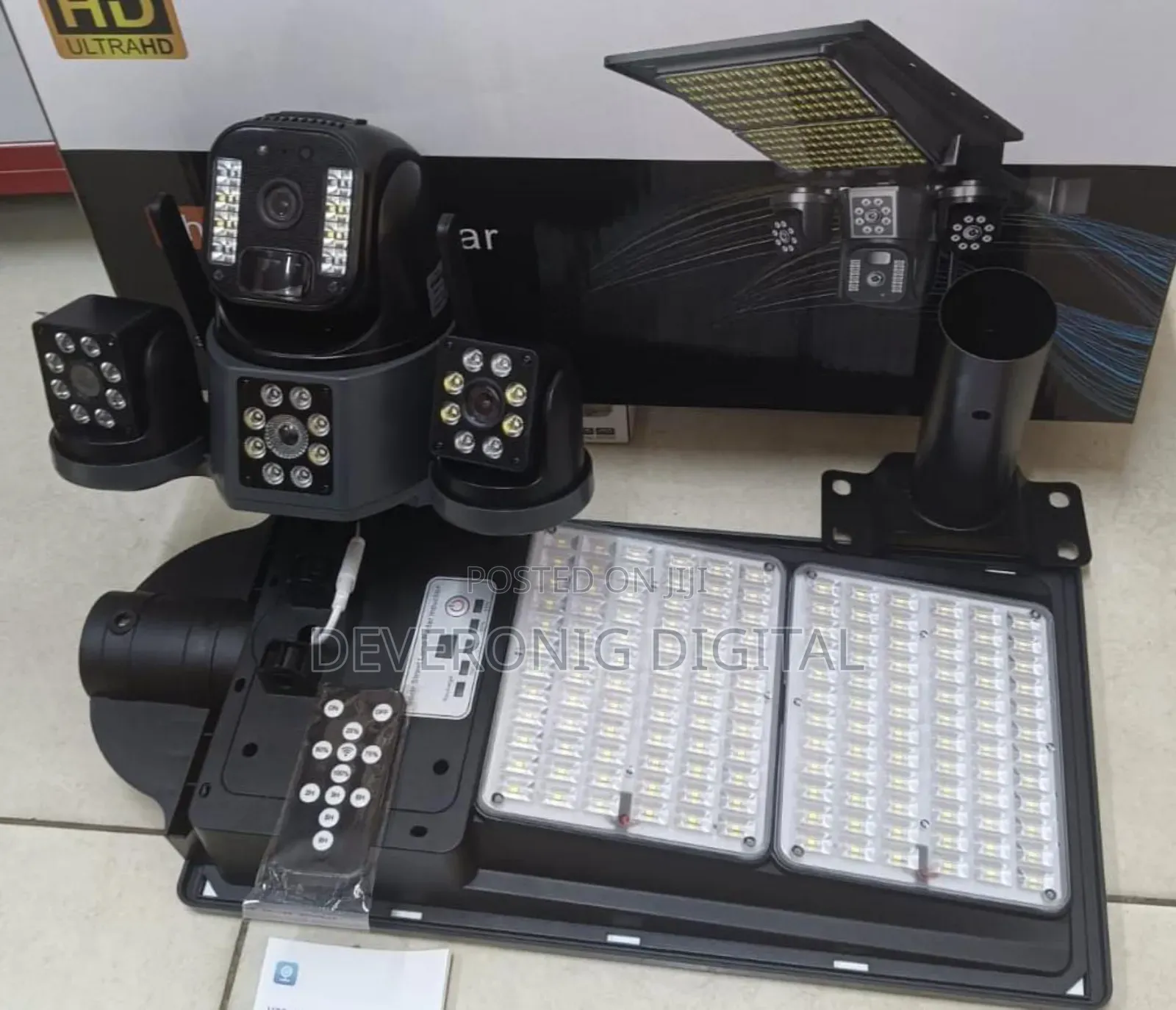 Triple Lens V380 4g Floodlight Solar PTZ Camera at 