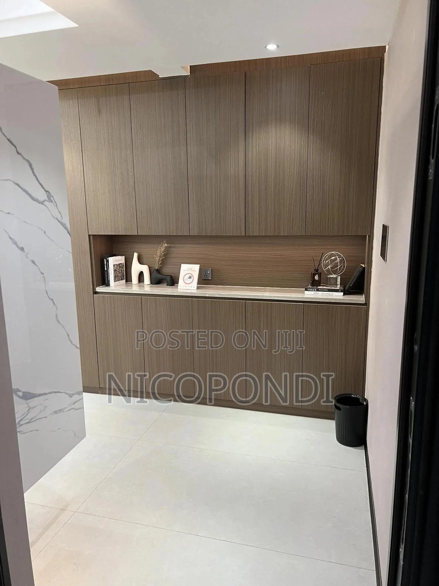 5bdrm Apartment in Kilimani, Hurlingham for sale