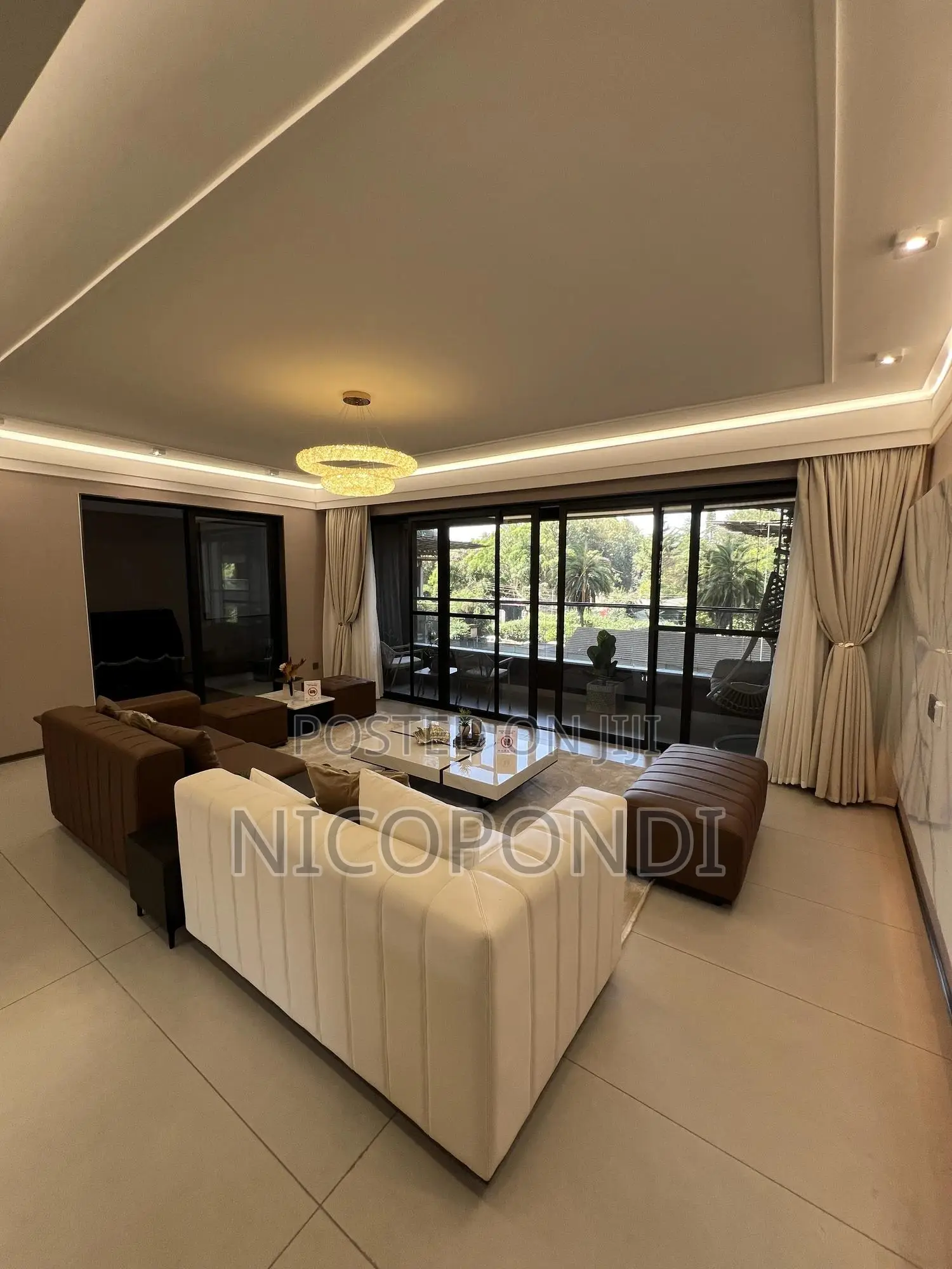 4bdrm Apartment in Kilimani, Hurlingham for sale