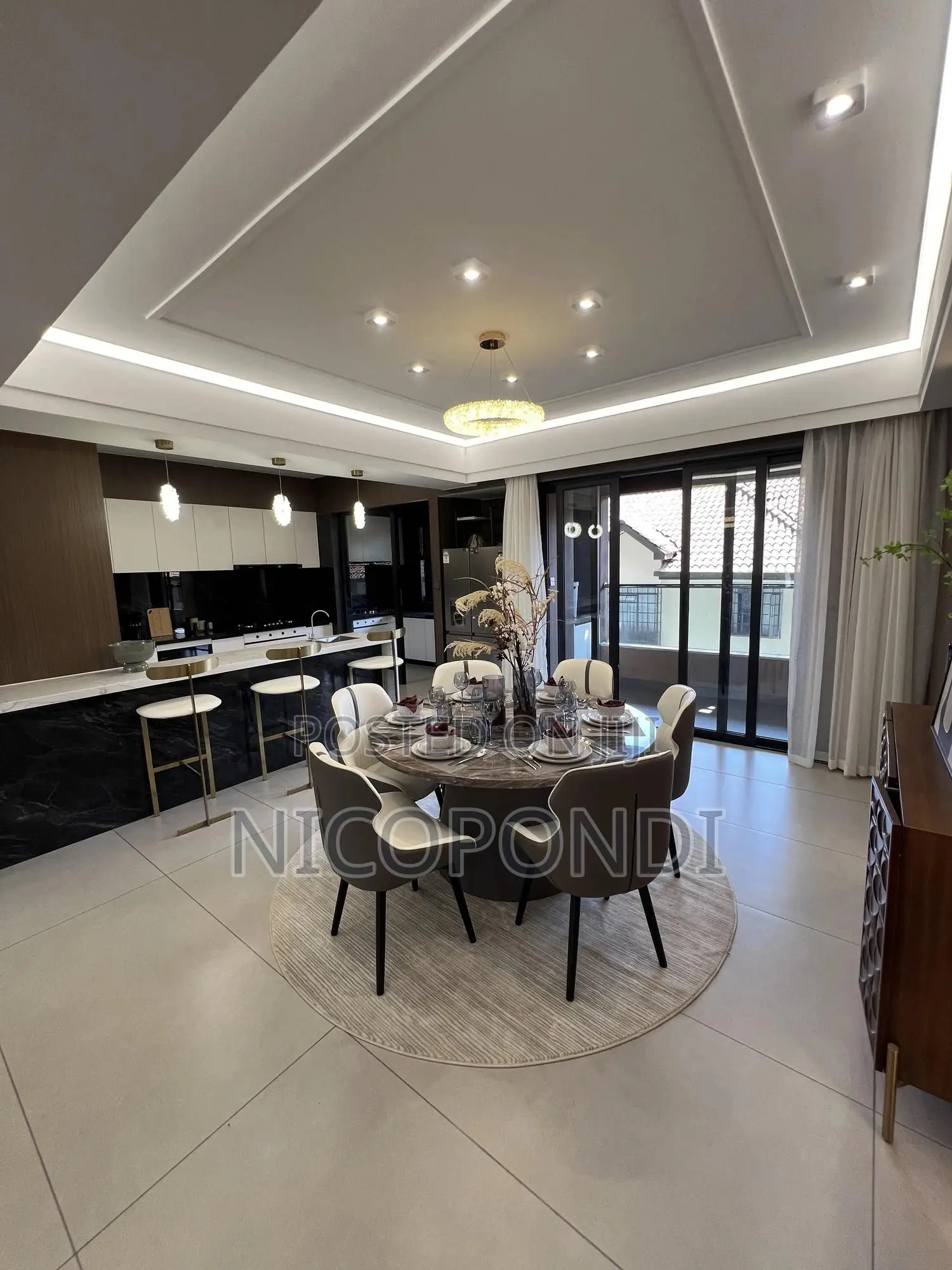 4bdrm Apartment in Kilimani, Hurlingham for sale